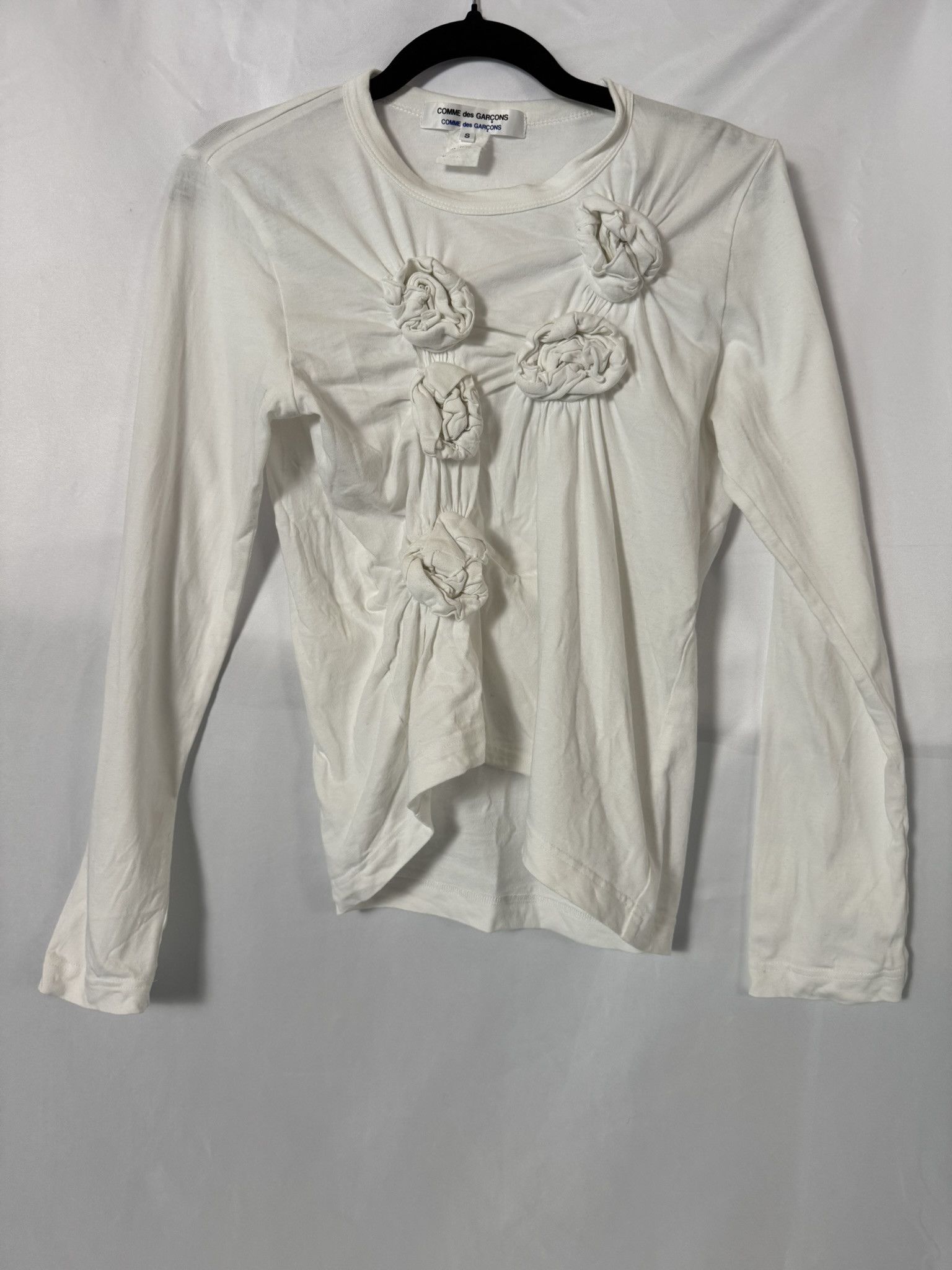 Comme des Garcons Comme des Garçons White Cotton 3D Rosette Knot Long Sleeve Size S / US 4 / IT 40 - 1 Thumbnail