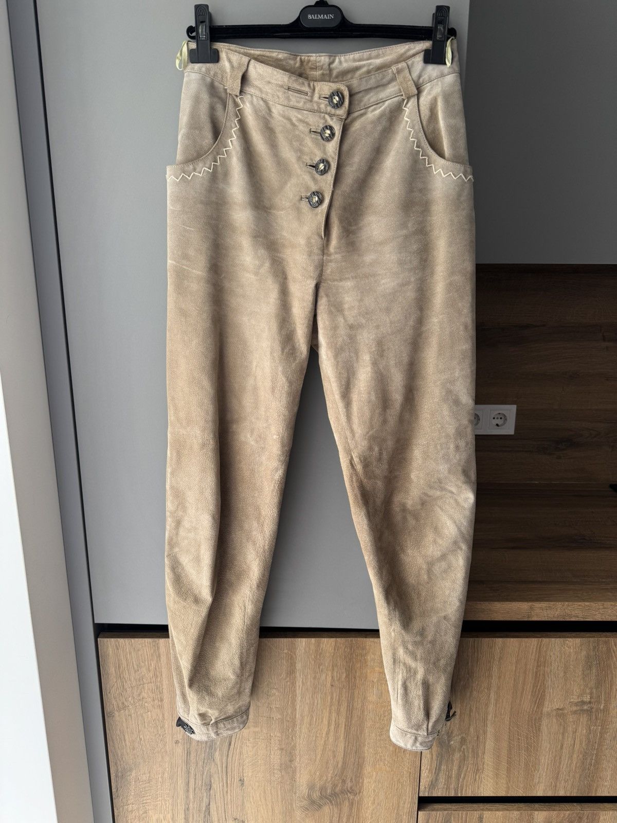 Vintage Vintage Lawman Western Suede 3 Button High Waisted Jeans Size US 32 / EU 48 - 1 Thumbnail