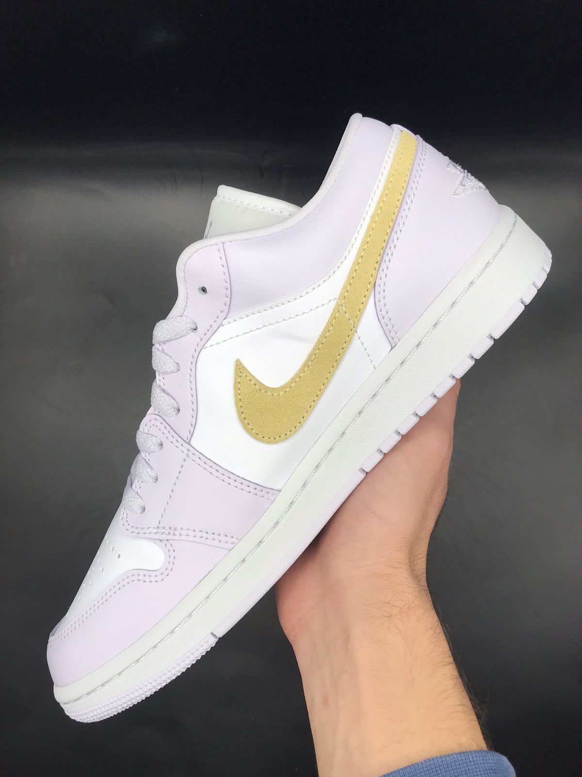 Jordan Brand Jordan 1 Low “ Barely Grape” Size US 12 / IT 42 - 3 Thumbnail