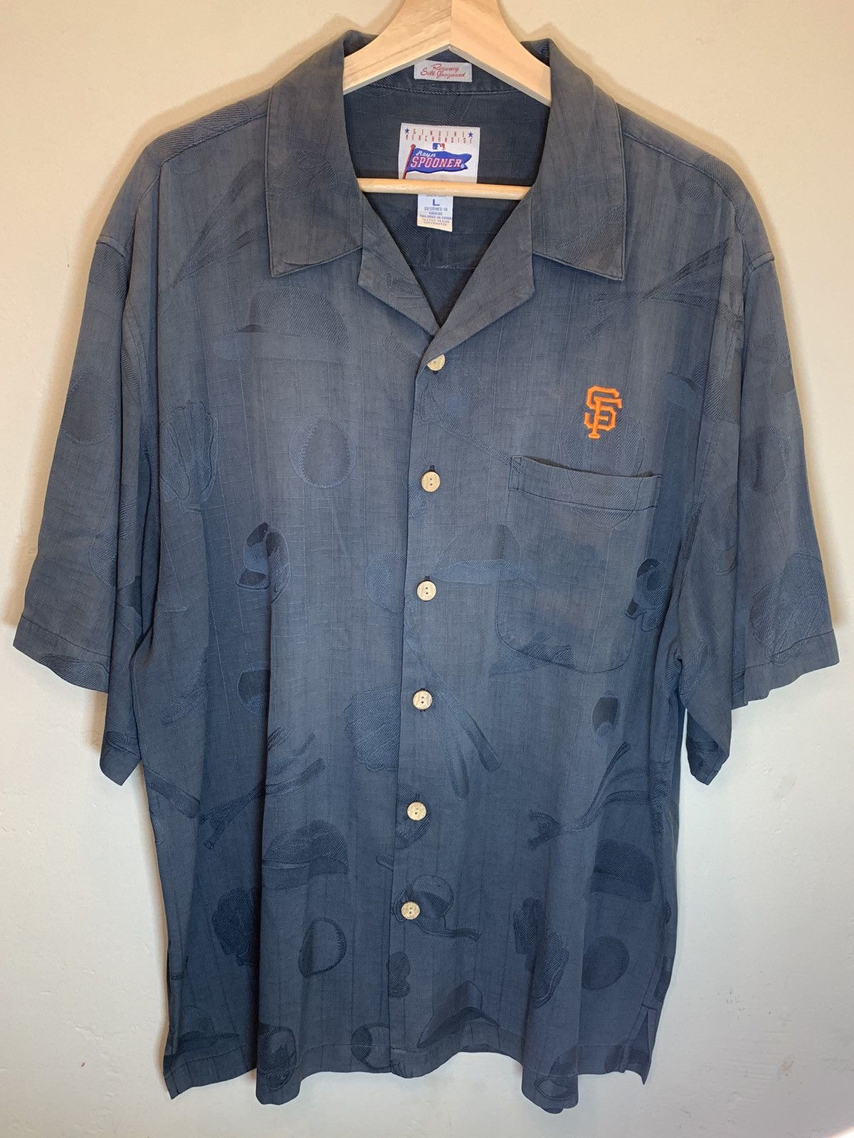 Reyn Spooner *RARE* Vintage Reyn Spooner San Francisco Giants Silk Shirt Size US L / EU 52-54 / 3 - 1 Thumbnail
