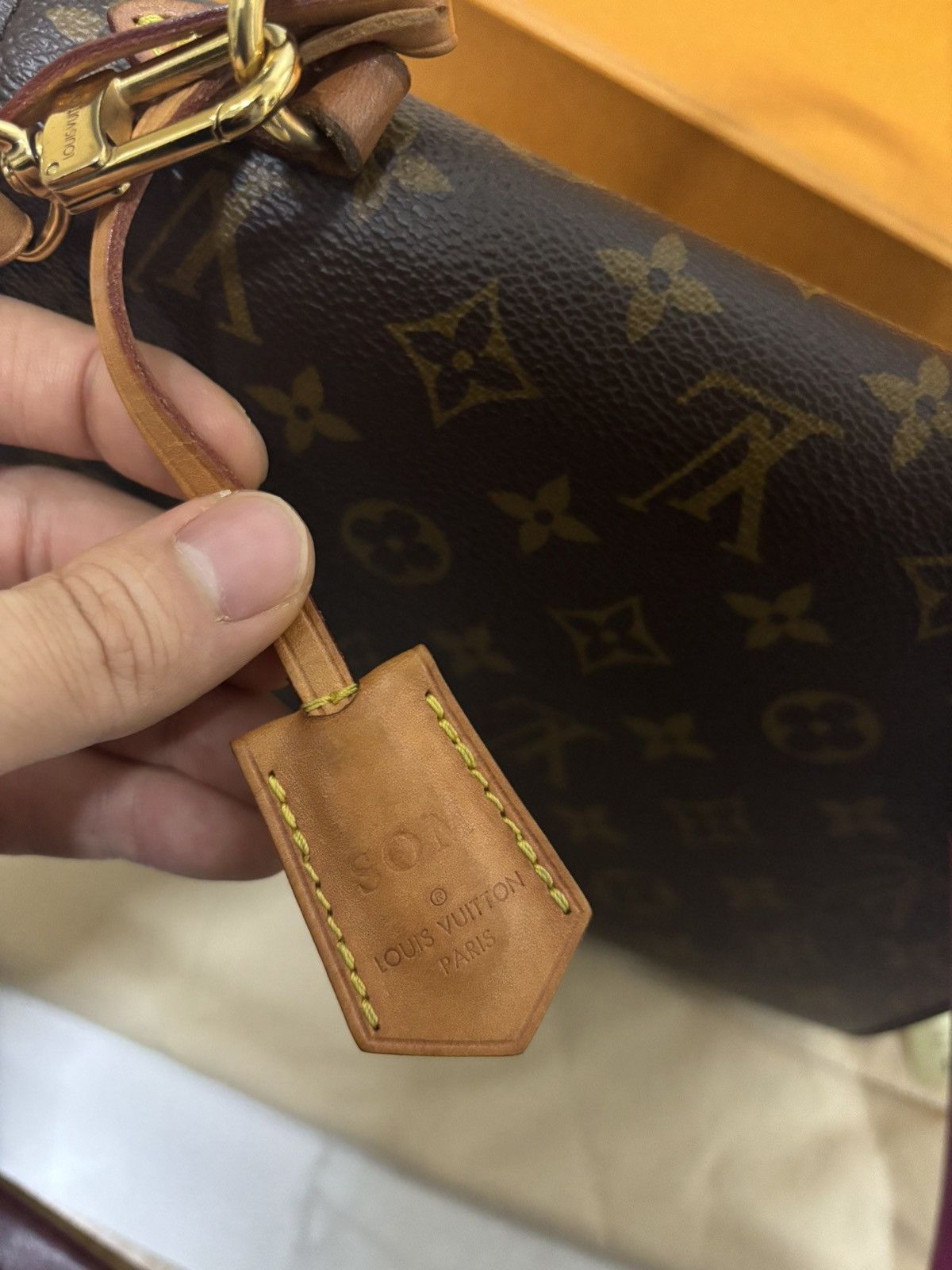 Louis Vuitton Louis Vuitton Cluny BB Shoulder Bag Size ONE SIZE - 16 Thumbnail