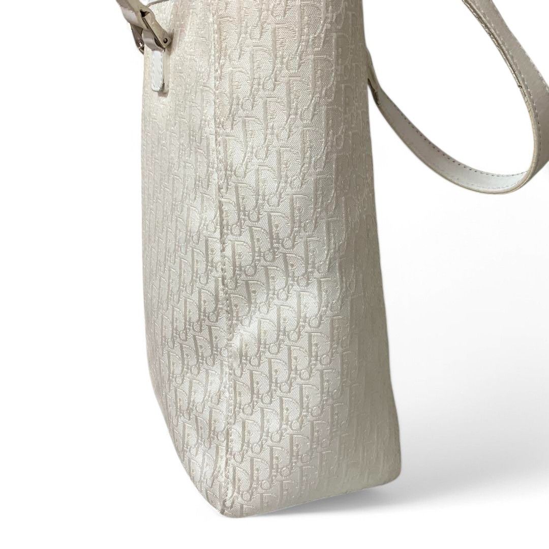 Dior Dior - White Leather Handbag Shoulder Bag Monogram Vintage Size ONE SIZE - 3 Thumbnail