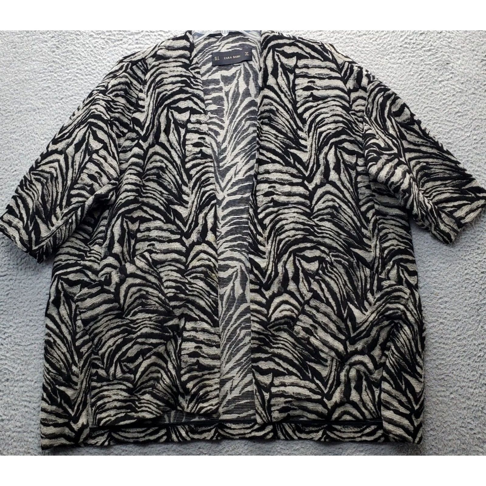 Zara Zara Basic Cardigan Womens Medium Multicolor Animal Print Short Sleeve Open Front Size M / US 6-8 / IT 42-44 - 2 Thumbnail