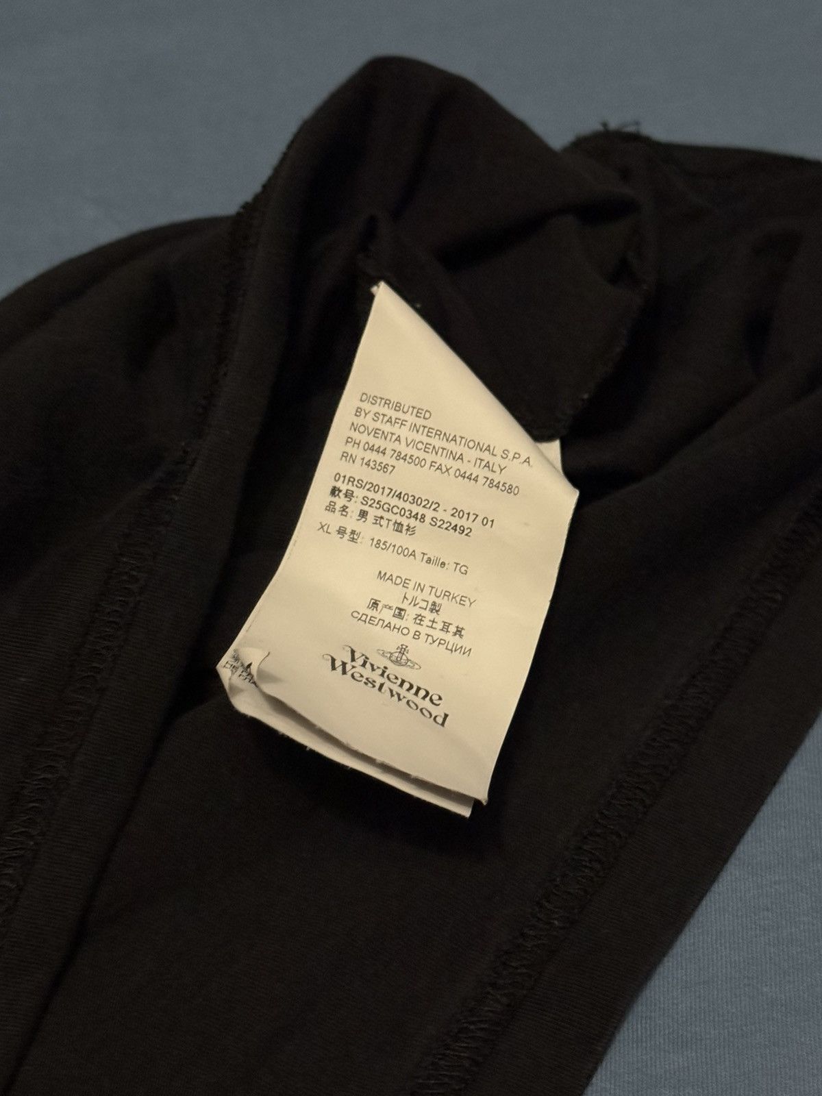 Vivienne Westwood Vivienne Westwood black T shirt size L Size US XL / EU 56 / 4 - 8 Thumbnail