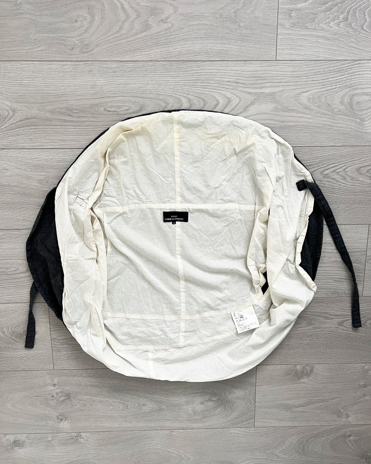 Comme des Garcons Comme Des Garcons Tricot Circle Bolero Jacket Size S / US 4 / IT 40 - 6 Thumbnail