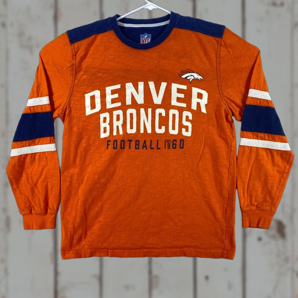 NFL VINTAGE Denver Broncos NFL Football Long Sleeve Game Day T-Shirt Mens SZ XL Orange Blue Size US XL / EU 56 / 4 - 1 Thumbnail