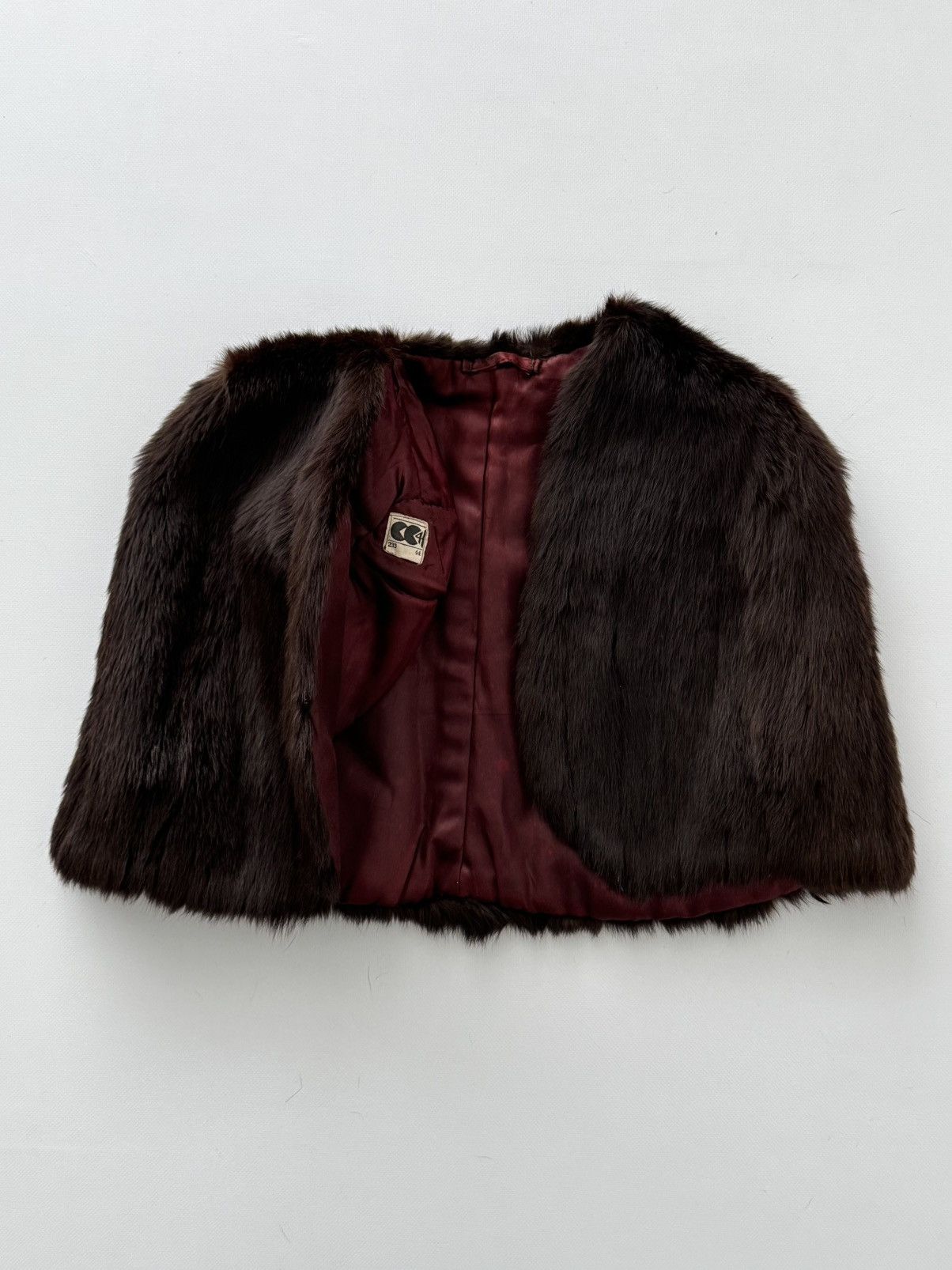 Vintage Vintage 1940s CC41 Fur Shoulder Capelet Size M / US 6-8 / IT 42-44 - 4 Thumbnail