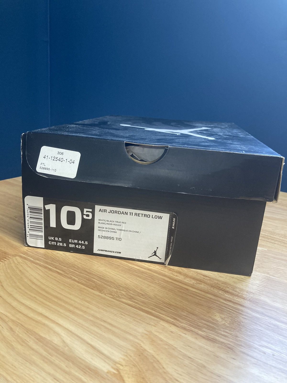 Jordan Brand × Nike Jordan 11 Low Size US 10.5 / EU 43-44 - 8 Thumbnail
