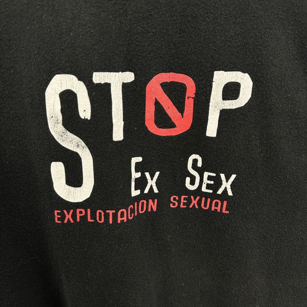 Vintage Vintage 00s Stop Ex Sex Explotacion sexual humor tee y2k Size US L / EU 52-54 / 3 - 5 Thumbnail