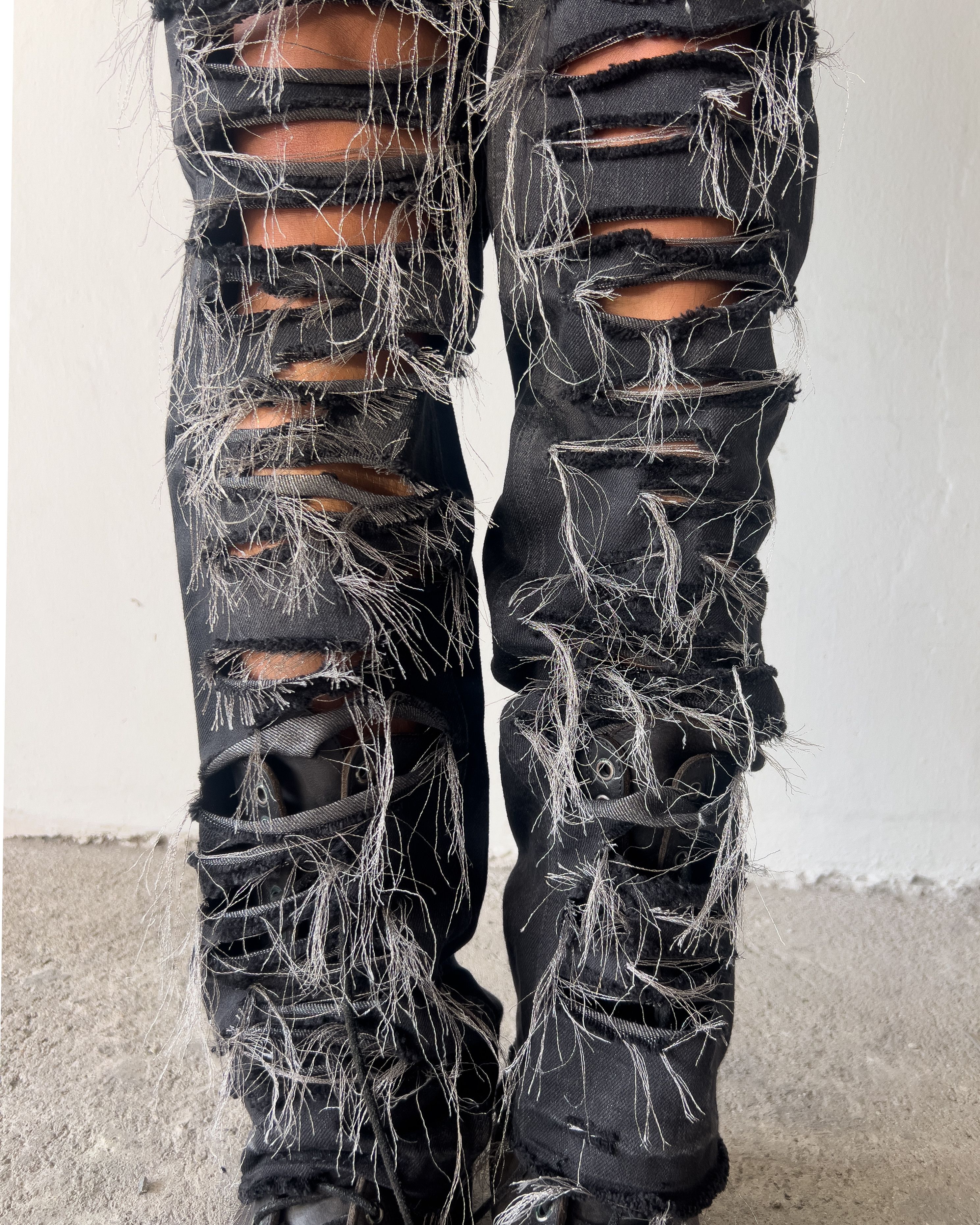 If Six Was Nine IFSIXWASNINE DISTRESSED FRAYED DENIM Size US 31 - 7 Thumbnail