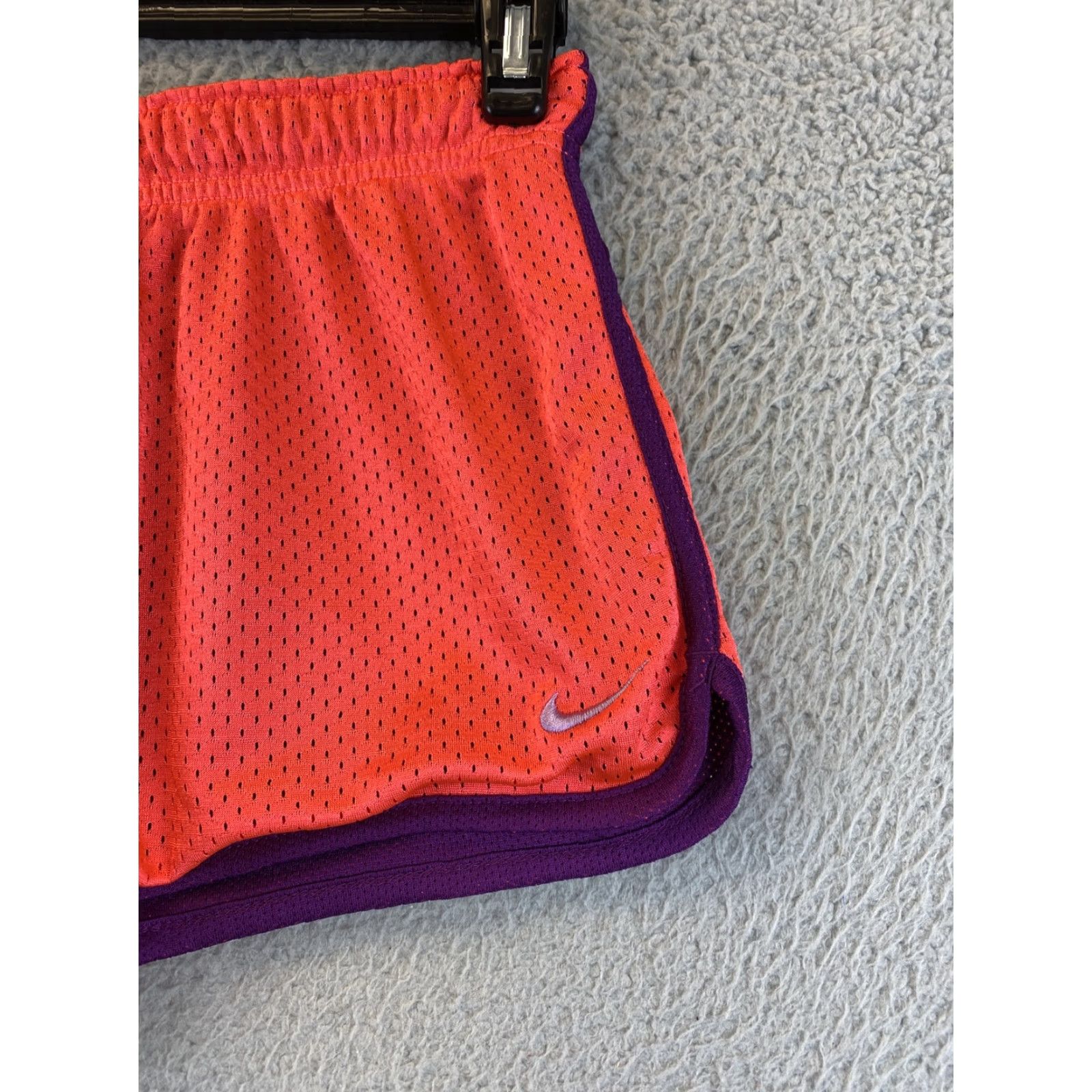 Nike NIKE Dri-Fit Running Shorts Womens Small Coral Hot 87-72 Activewear Elastic Waist Size 28" / US 6 / IT 42 - 3 Thumbnail