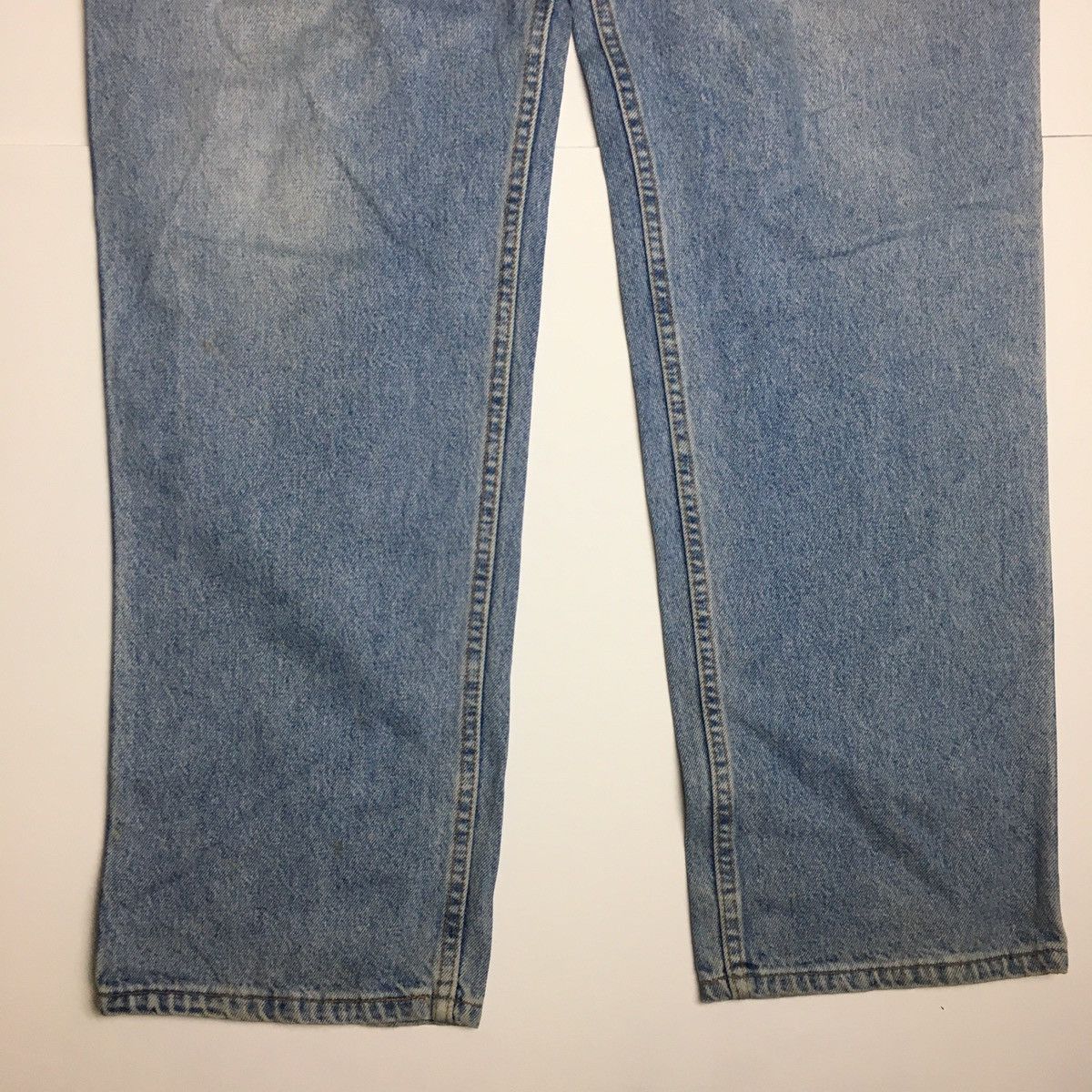 Levi's Vintage Clothing Vintage Levi’s 540 Relaxed Fit Orange Tab Sz 46/34 Size US 44 / EU 60 - 2 Thumbnail