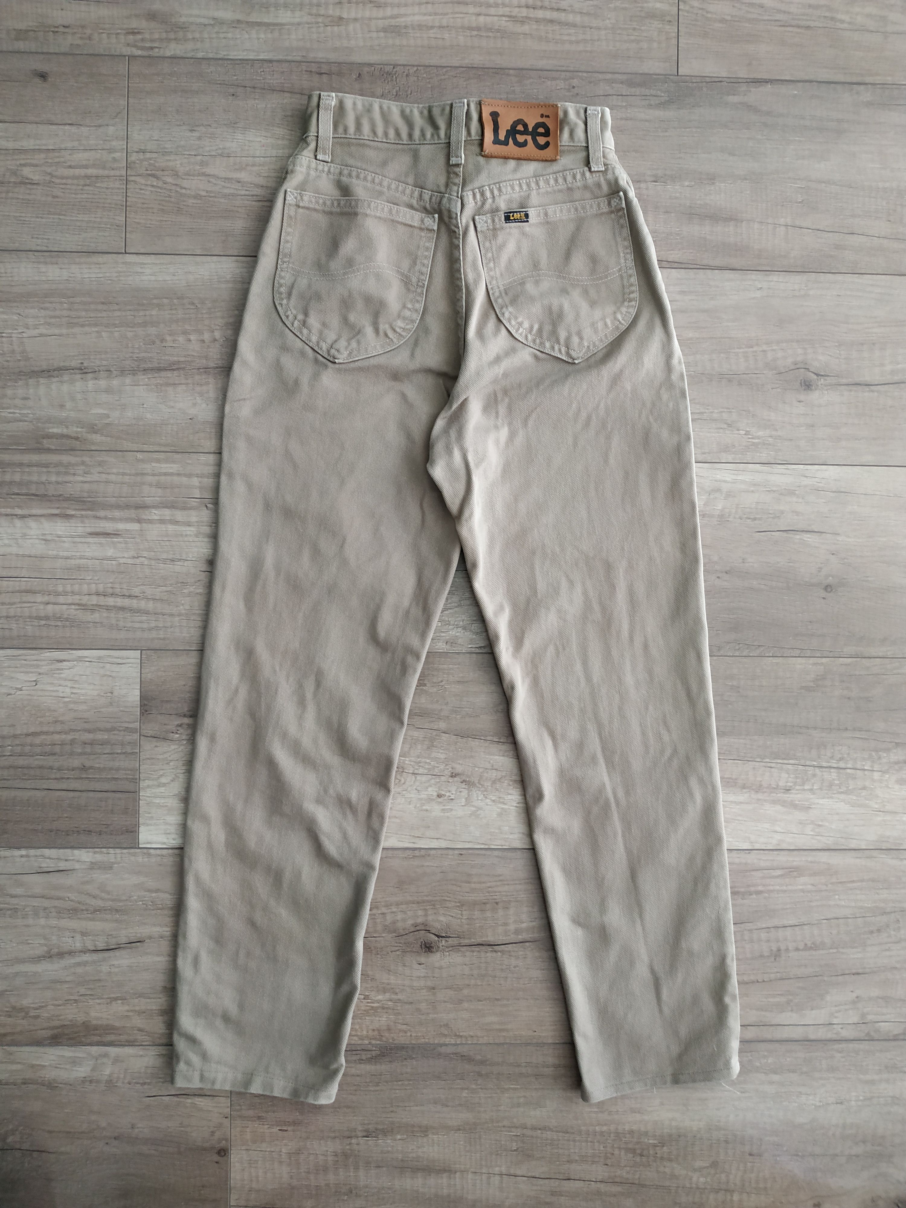 Lee Lee Women's High Waist Vintage 90's Jeans, s. 36-31 Size 28" / US 6 / IT 42 - 7 Thumbnail