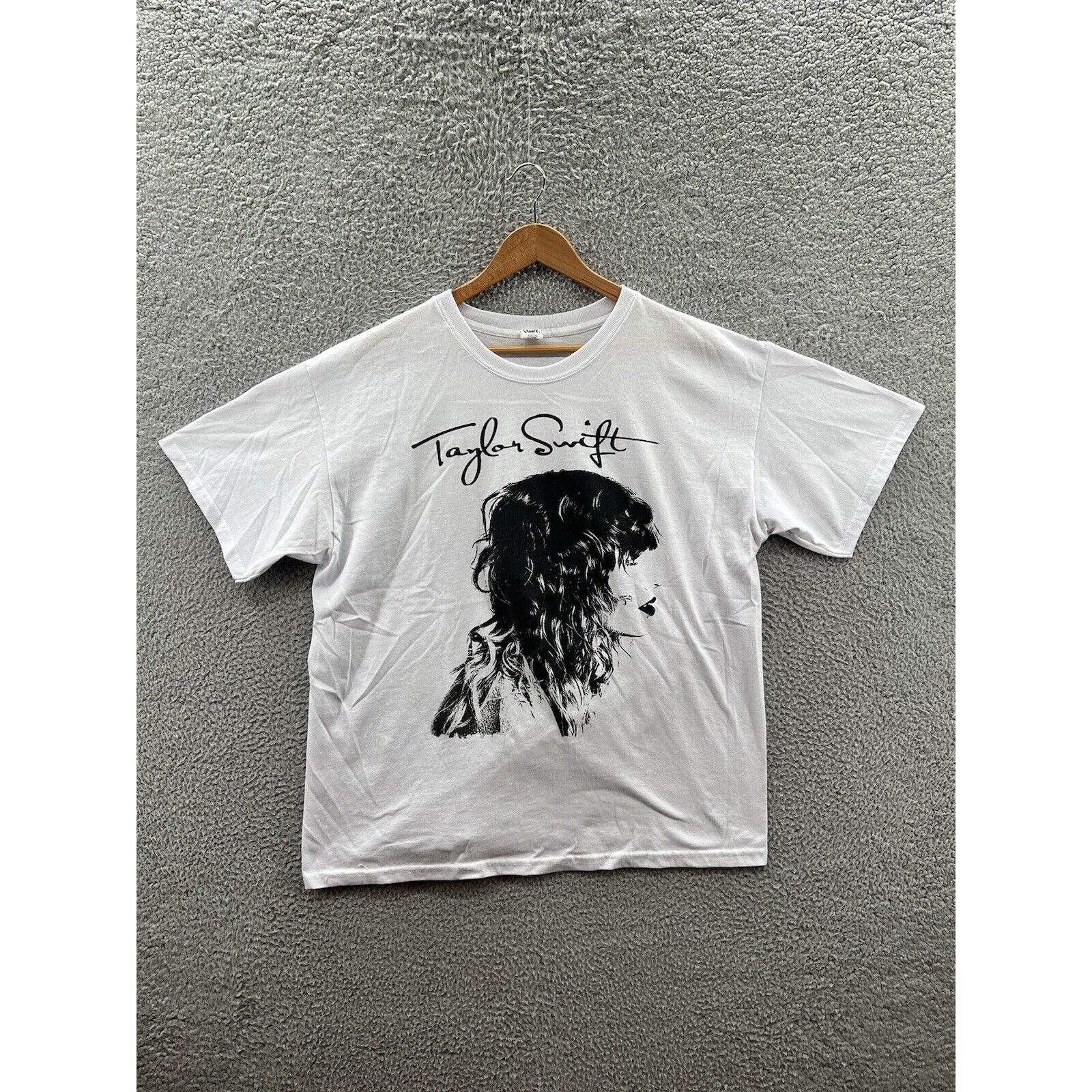 Other Taylor Swift Eras White Vari T-Shirt Adult Size XL Unisex Size US XL / EU 56 / 4 - 1 Thumbnail
