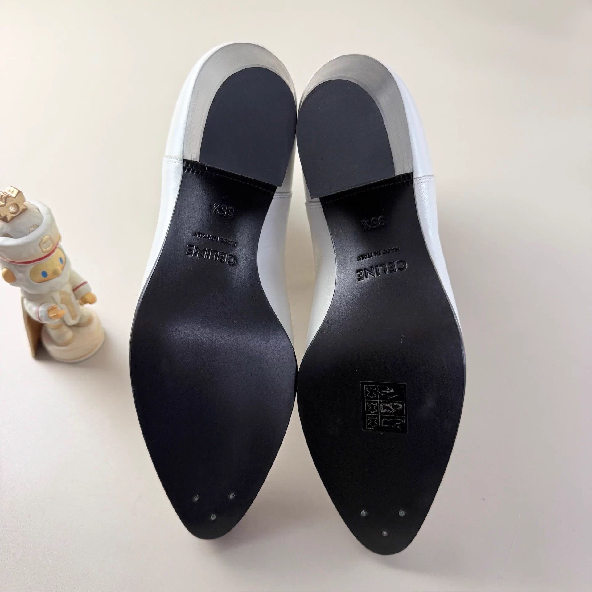 Celine Celine Chelsea boots Black & White EU 35.5 Size US 4.5 / IT 34.5 - 6 Thumbnail