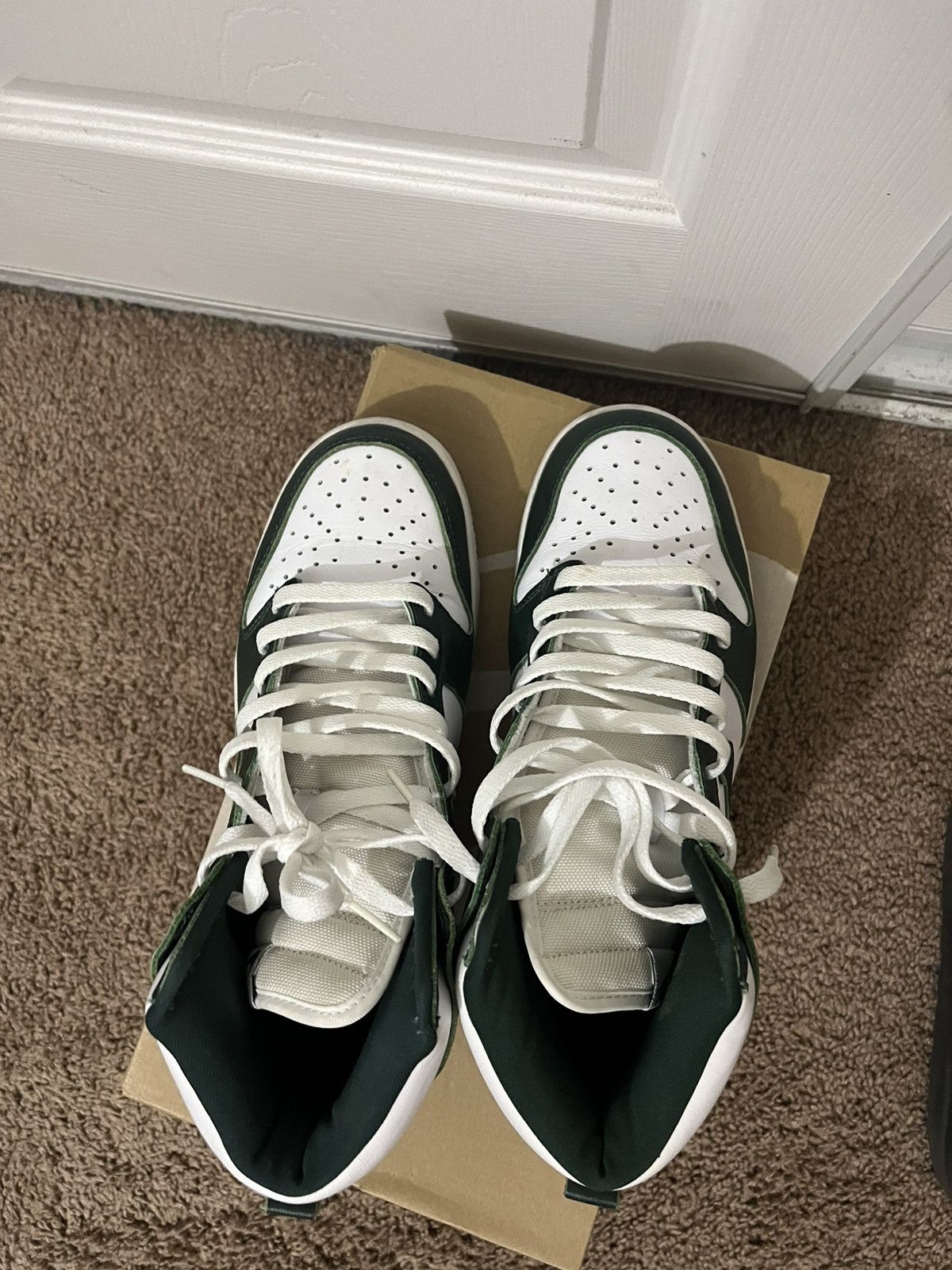 Nike × Vintage Nike Dunk High Spartan Green Size US 10.5 / EU 43-44 - 4 Thumbnail