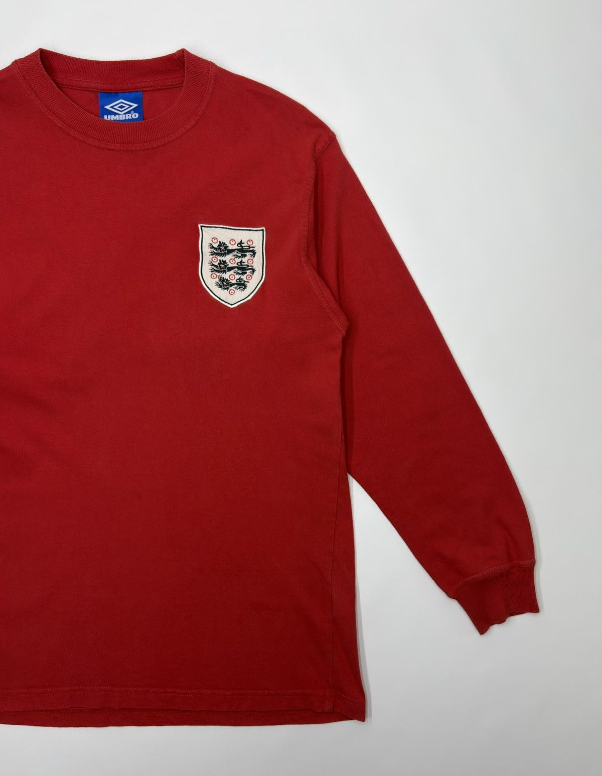 Umbro Umbro England Vintage 90s Long sleeve Soccer Football Size US M / EU 48-50 / 2 - 2 Thumbnail
