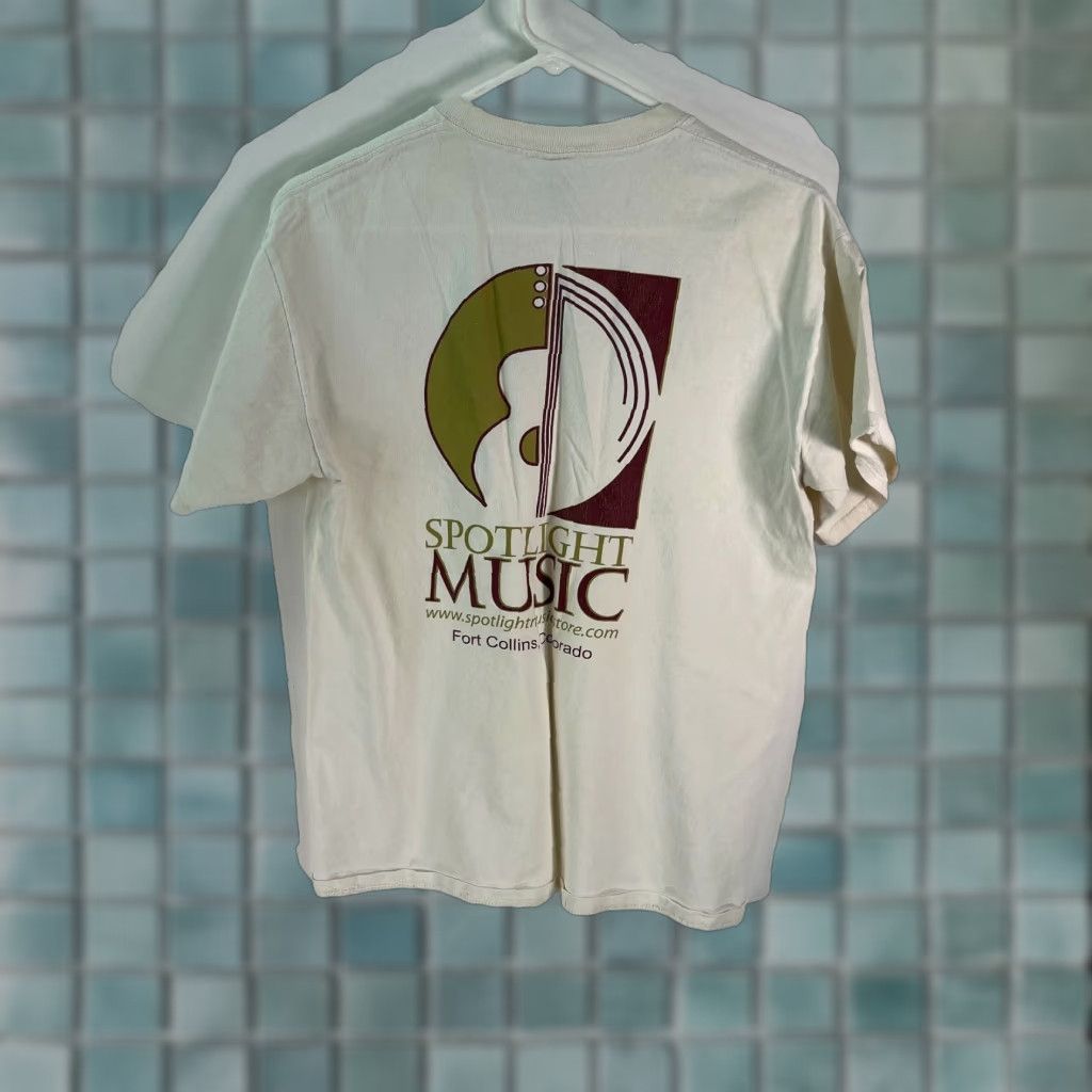 Gildan Spotlite Music Fort Collins Colorado Ivory Graphic T Shirt M Gildan Adult Size US M / EU 48-50 / 2 - 1 Thumbnail
