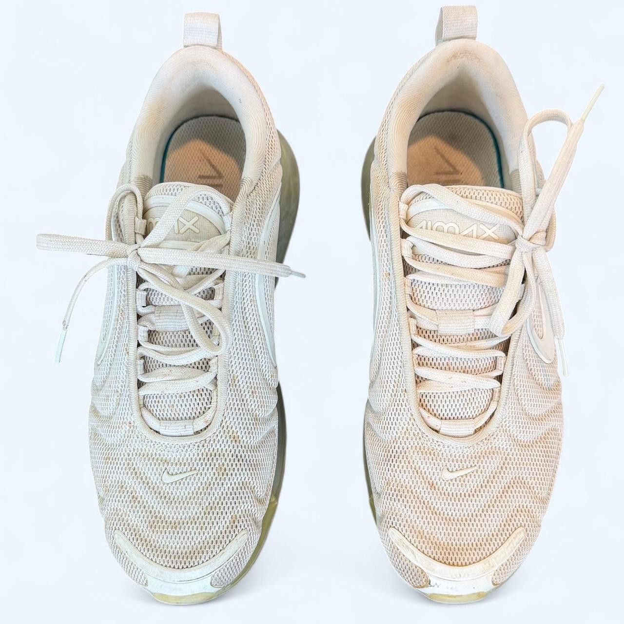 Nike Nike Women's white cream Trainers Size ONE SIZE - 1 Thumbnail