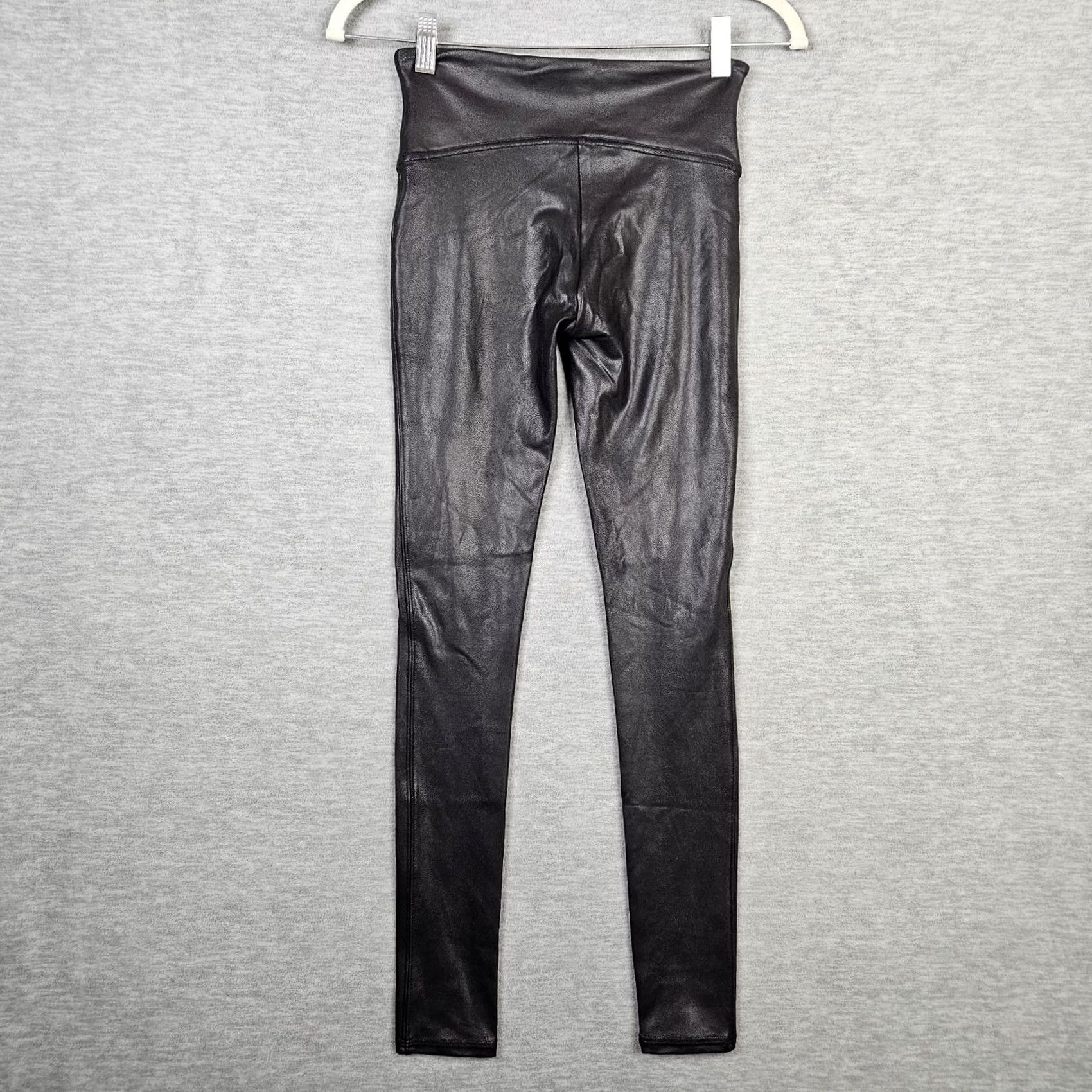 Spanx Spanx Women's Black Faux Leather Pull Skinny Pant Size S Regular Zip Button Pants Size 28" / US 6 / IT 42 - 2 Thumbnail