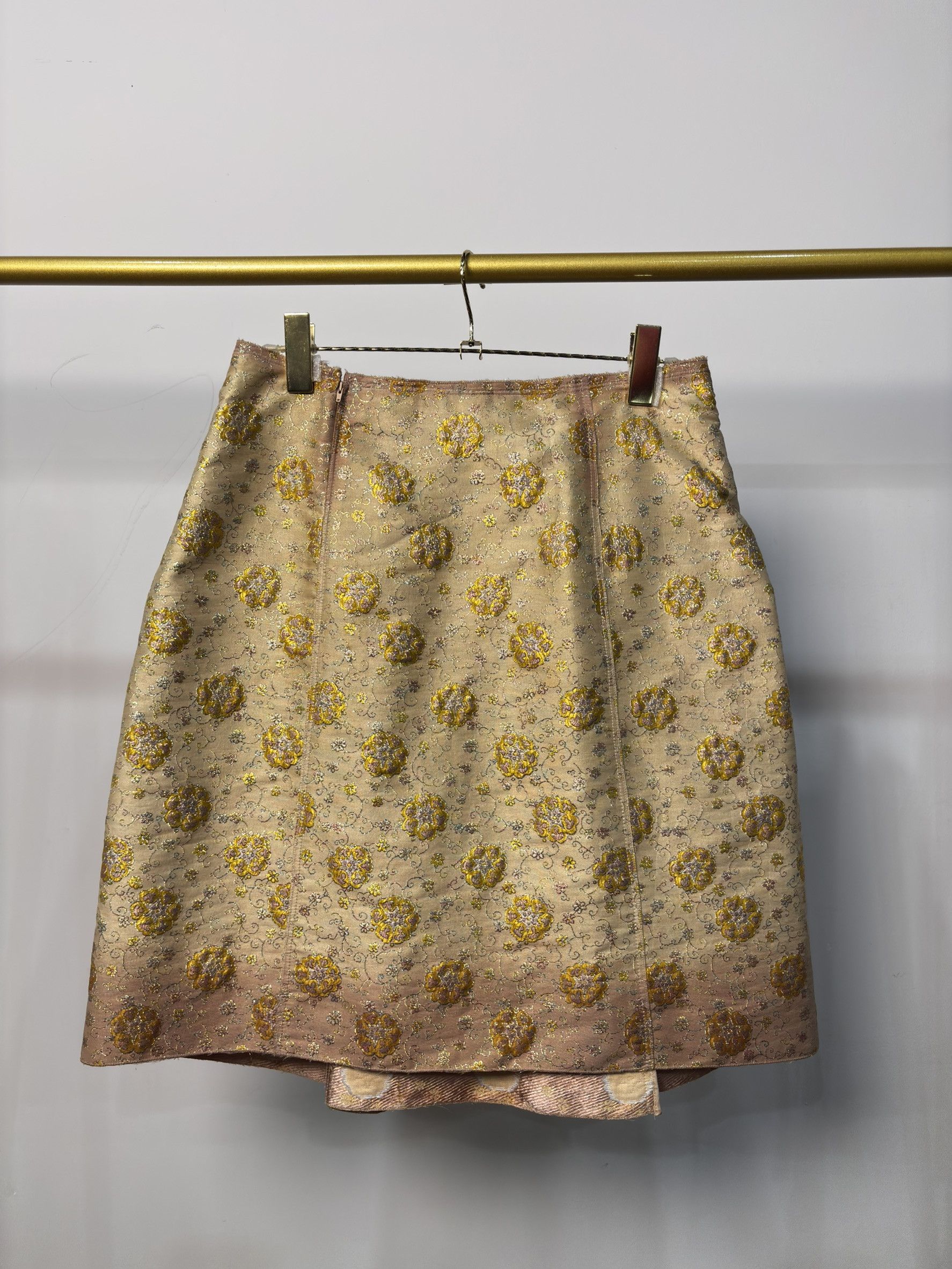 Prada Prada Gold Floral Brocade Skirt Size 26" / US 2 / IT 38 - 2 Thumbnail