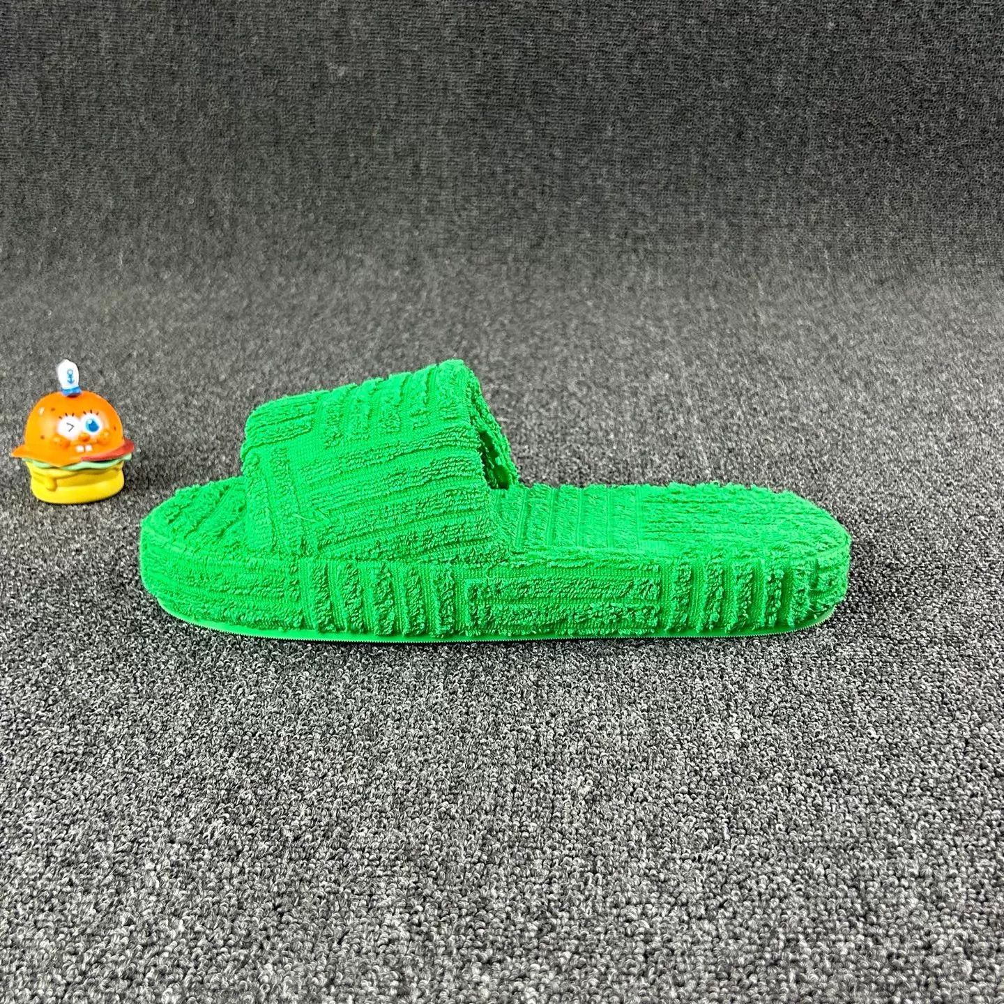 Bottega Veneta BV green fur slippers size 41 Size US 8 / EU 41 - 3 Thumbnail