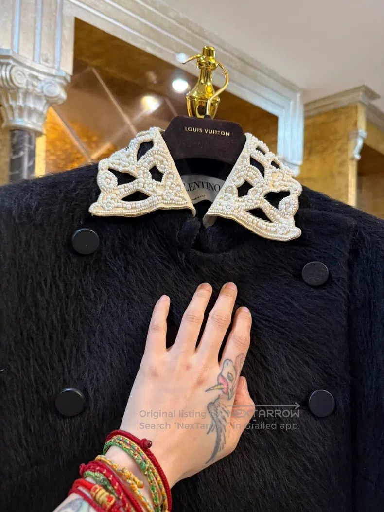 Valentino Valentino A removable sheepskin nail beaded neck alpaca wo Size M / US 6-8 / IT 42-44 - 5 Thumbnail