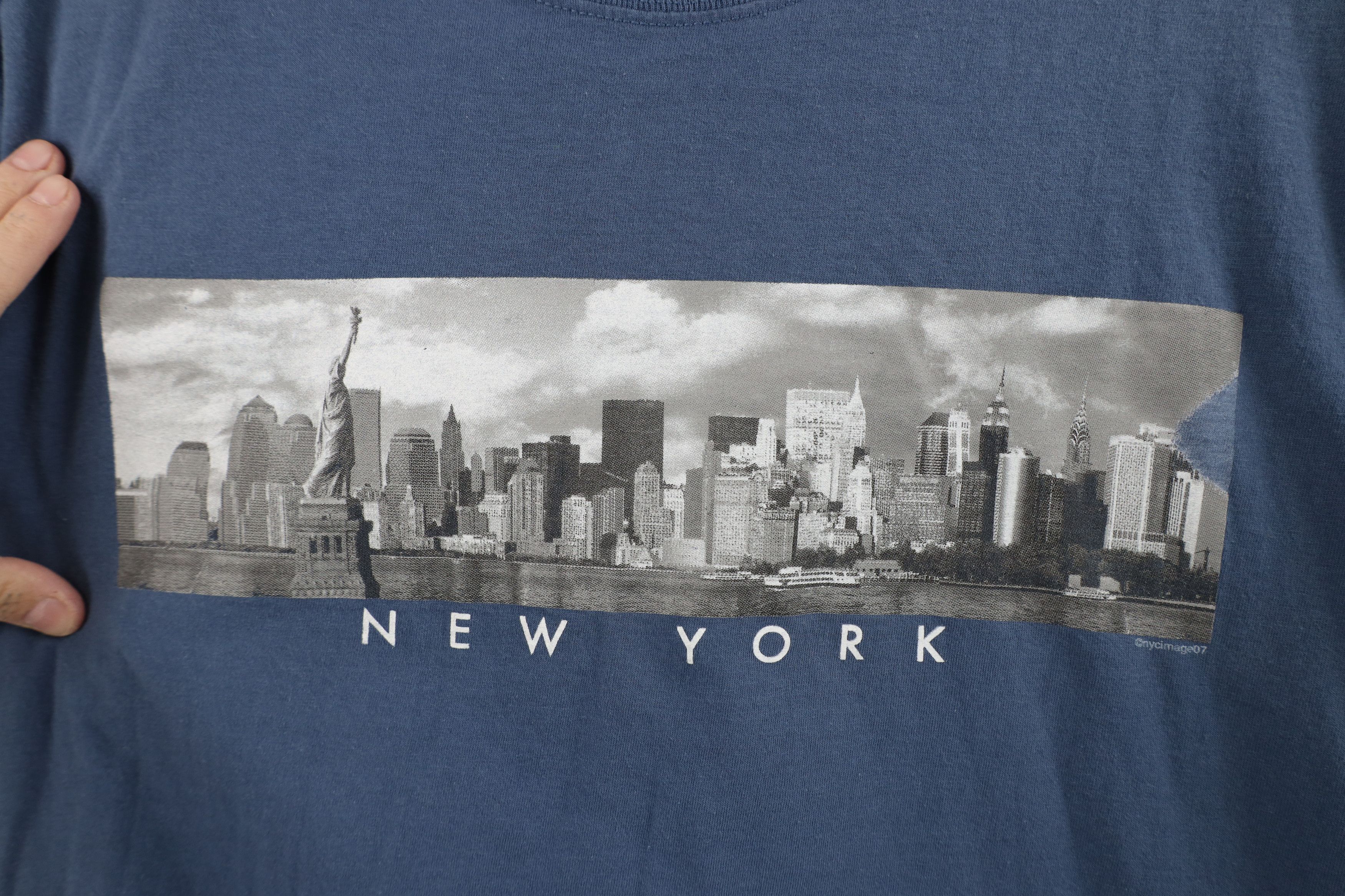 Vintage Vintage Y2K 2007 Streetwear Spell New York Box Logo T-Shirt Size US L / EU 52-54 / 3 - 4 Thumbnail