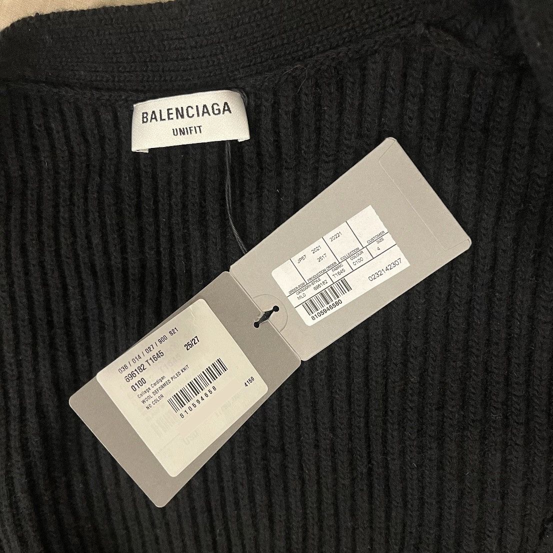 Balenciaga $2050 Balenciaga College Logo Heavy Wool Piled Knit Cardigan Size US L / EU 52-54 / 3 - 8 Thumbnail