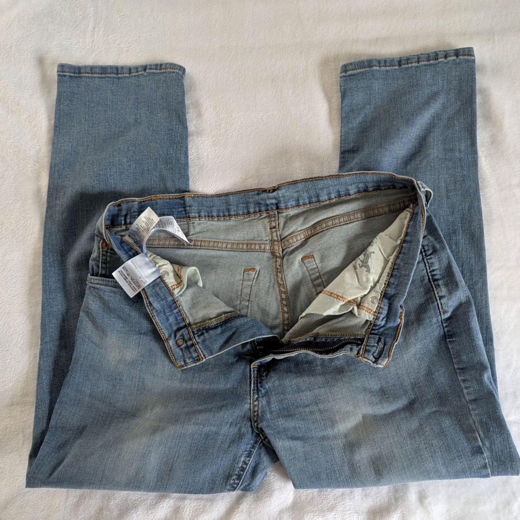Vintage Levi Strauss 541 Athletic Fit Jeans Mens W36 L32 Blue Denim Straight Leg Pants Size US 36 / EU 52 - 2 Thumbnail