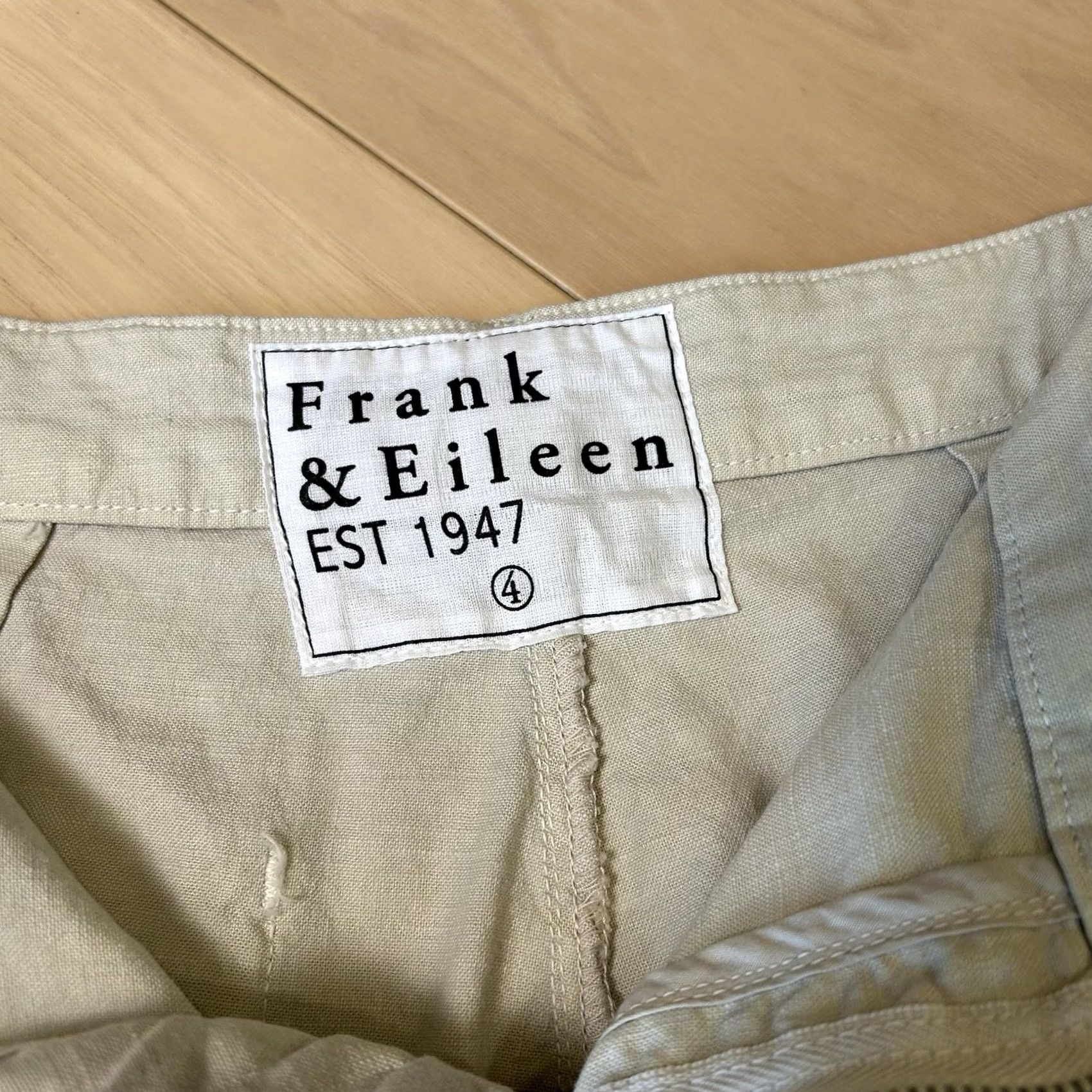 Frank & Eileen Frank & Eileen Kinsale Trousers Pants Women’s 4 Light Tan Cotton Woven Crop Straight Leg Mid Rise Flat Front Casual Workwear Travel Style Size 27" / US 4 / IT 40 - 6 Thumbnail