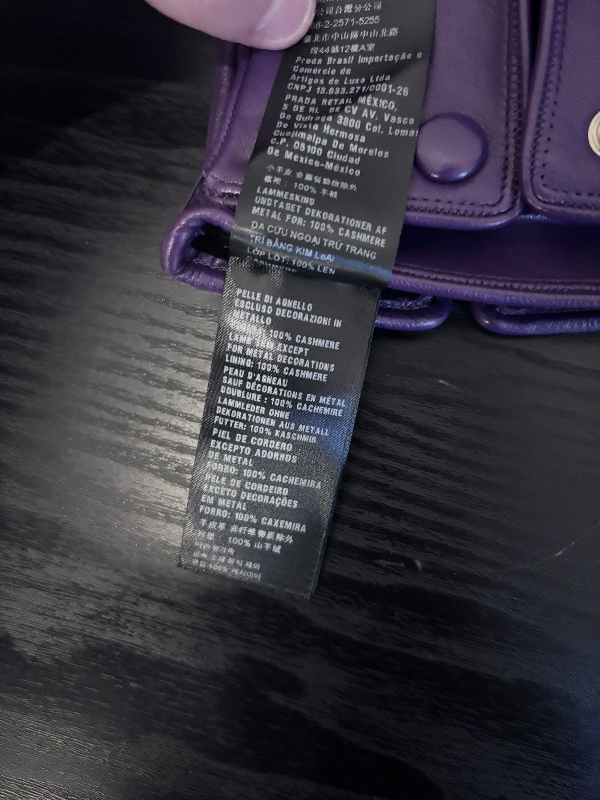 Prada Prada FW21 Runway Triangle Logo Pouch Leather Gloves Purple Size ONE SIZE - 7 Thumbnail