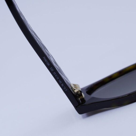 Fendi FE40158I 52E Sunglasses Dark Havana Oval Frame, Brown
