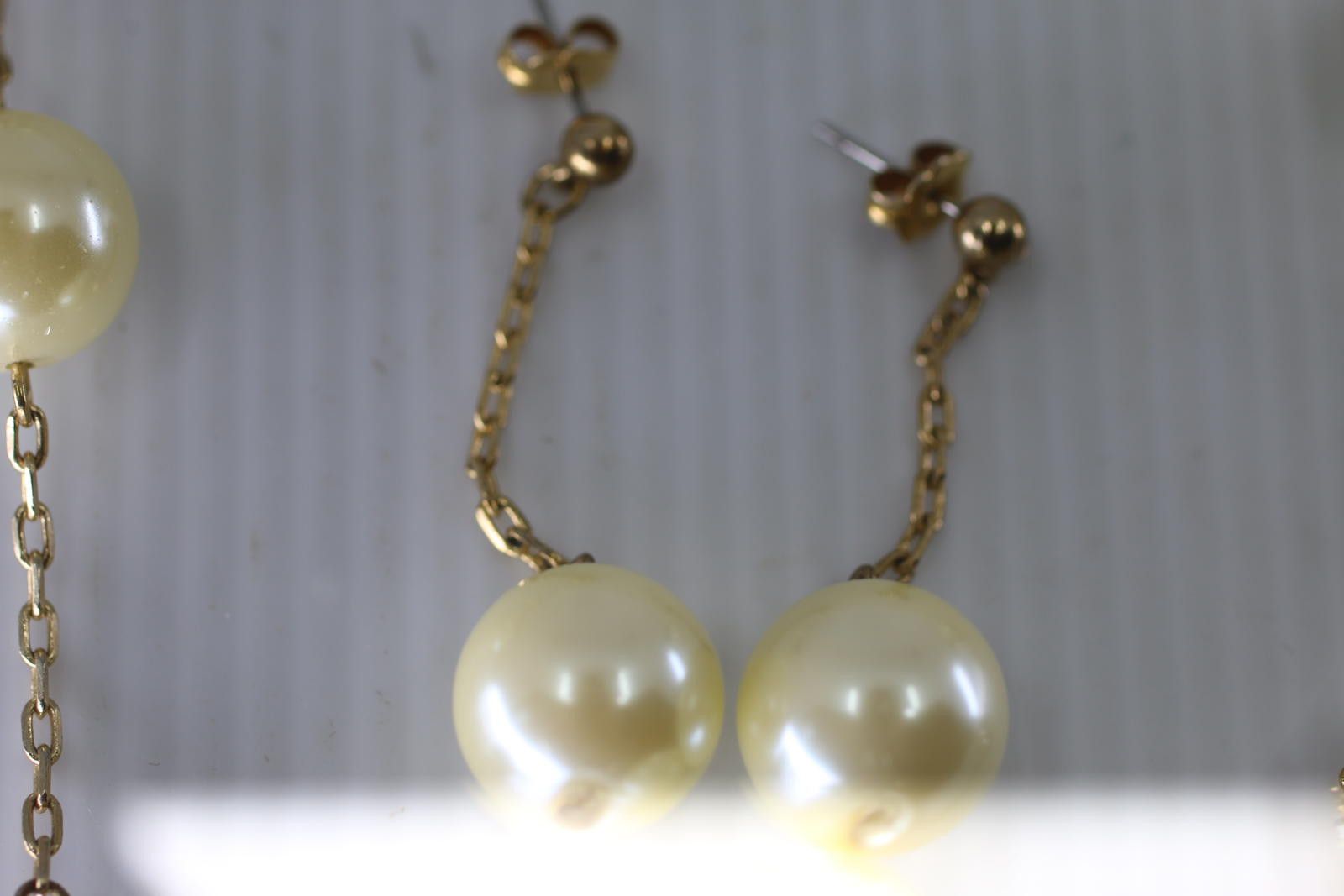 The Unbranded Brand Bijoux Ternier Faux Pearl Necklace & Earrings Set Gold Tone Size ONE SIZE - 3 Thumbnail