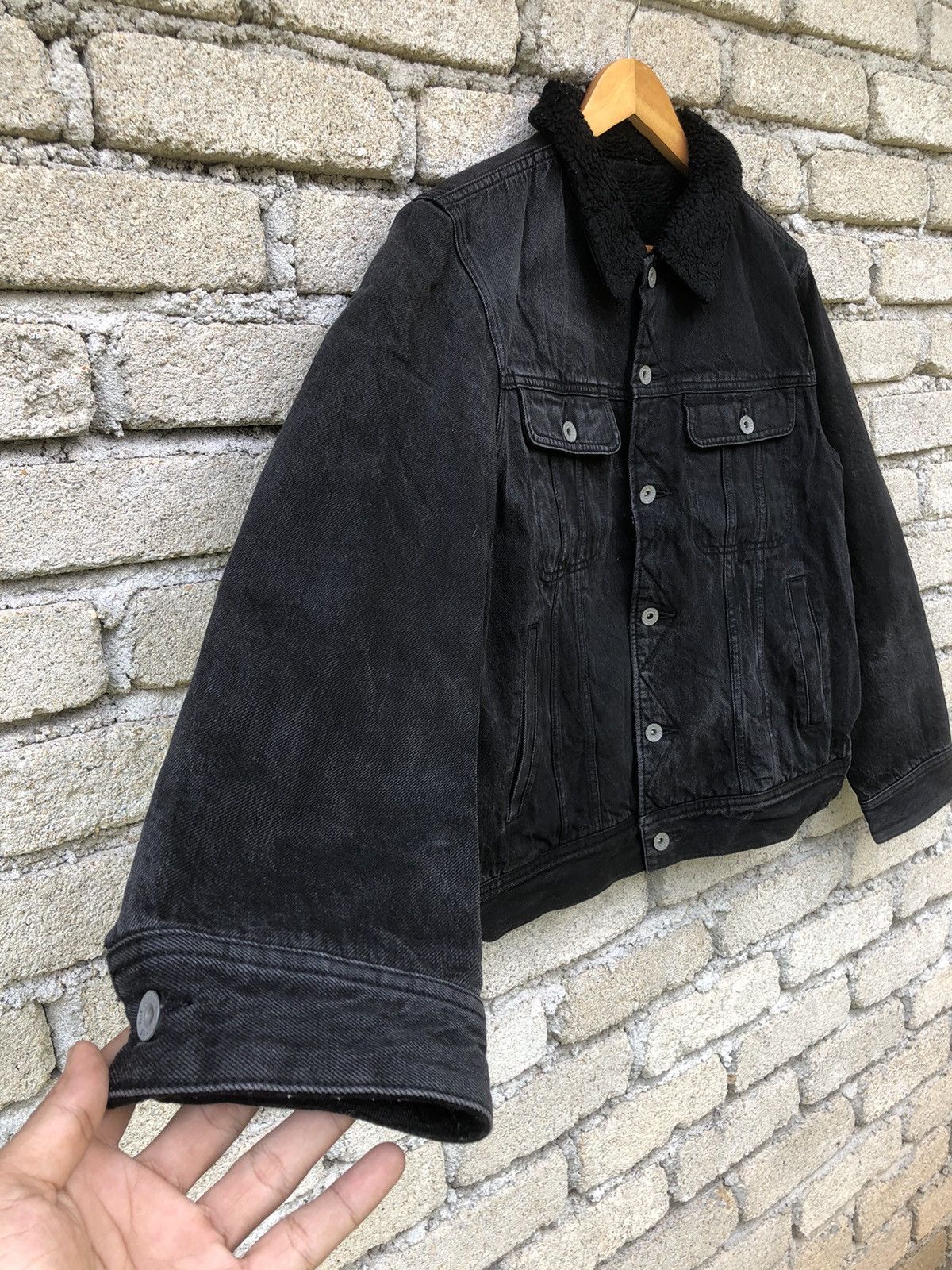 Vintage Vintage 90s Sunfaded Gu Jeans Sherpa Trucker Jeans Jacket Size US L / EU 52-54 / 3 - 8 Thumbnail