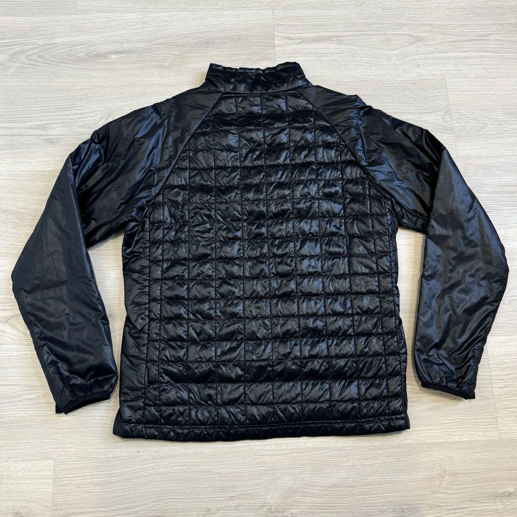 The North Face VINTAGE The North Face Jacket Men M Black Thermoball Lightweight Quilted Puffer Jacket Mens Size US M / EU 48-50 / 2 - 5 Thumbnail