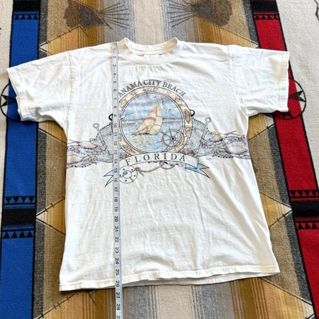 Tultex VINTAGE Florida Sailboat Wrap Around Print T-Shirt Size Medium Mens 90s Outdoor Size US M / EU 48-50 / 2 - 7 Thumbnail