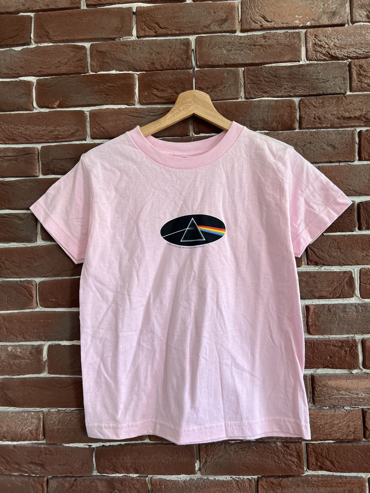 Band Tees 1996 Pink Floyd Dark side moon punk Rock L Band Rock Tshirt Size L / US 10 / IT 46 - 1 Thumbnail