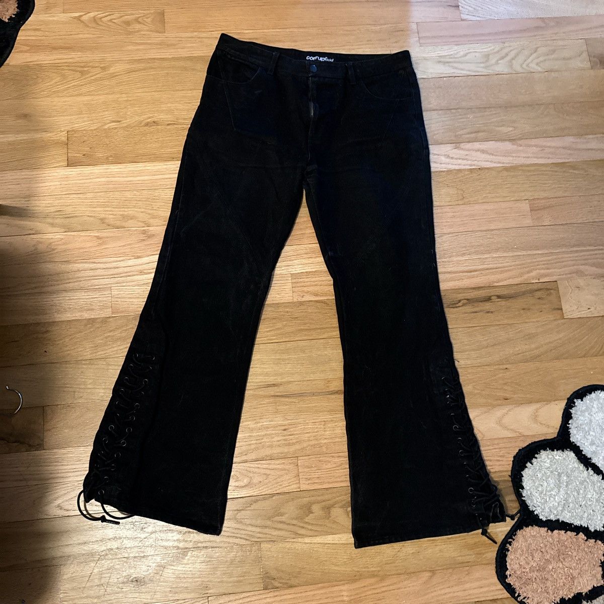 パンツ Roen HIROMUTAKAHARA lace up flared pants Roen by HIROMU TAKAHARA leather lace-up pants - 인디펜던트샵