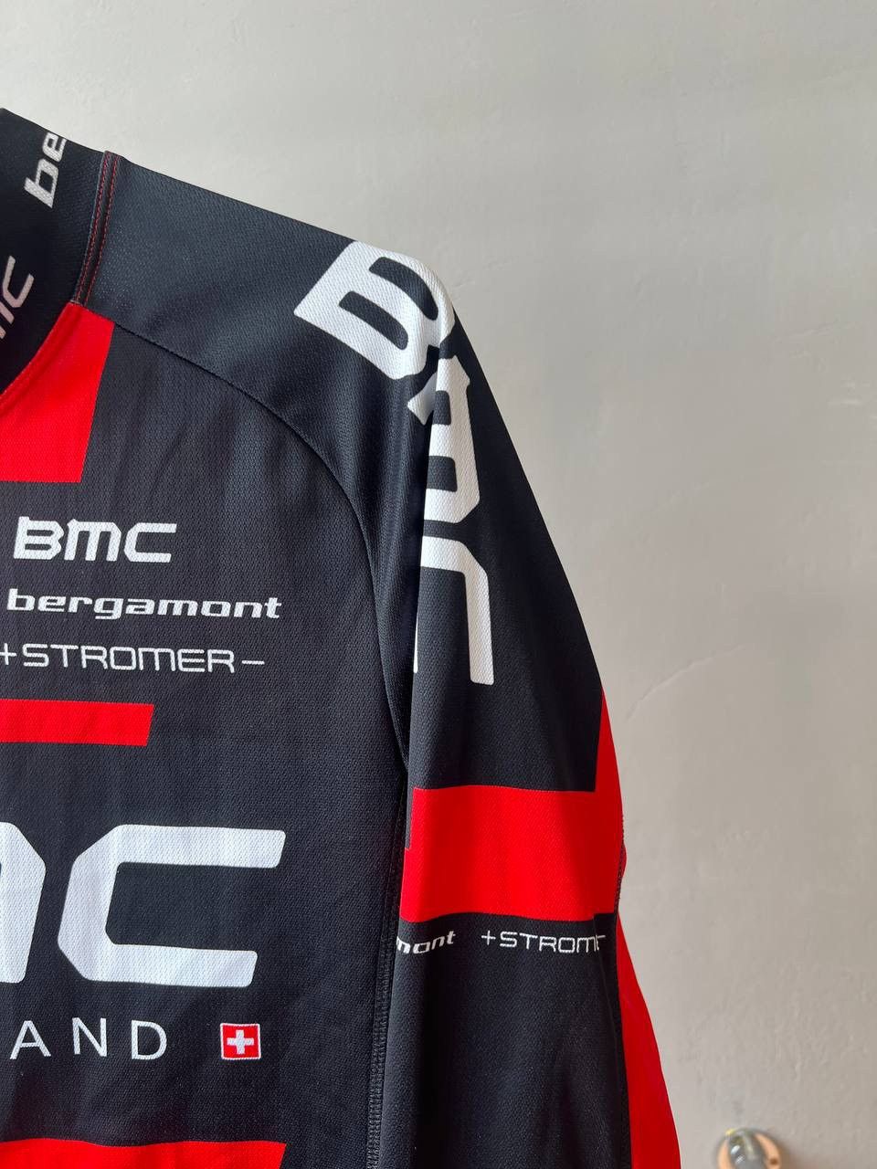 GOREWEAR BMC SWITZERLAND RARE PRO VERSION CYCLING BIKE MENS JACKET L Size US L / EU 52-54 / 3 - 6 Thumbnail