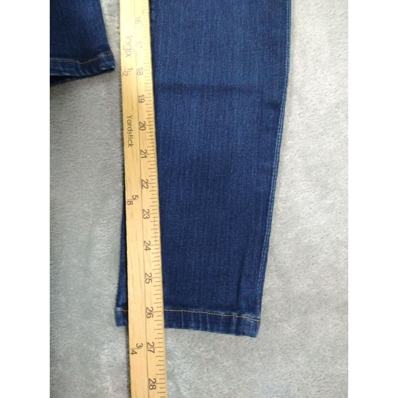 7 For All Mankind 7 For All Mankind Jeans Womens 26 Blue Denim The Skinny Ankle Stretch Dark Wash Size 26" / US 2 / IT 38 - 5 Thumbnail