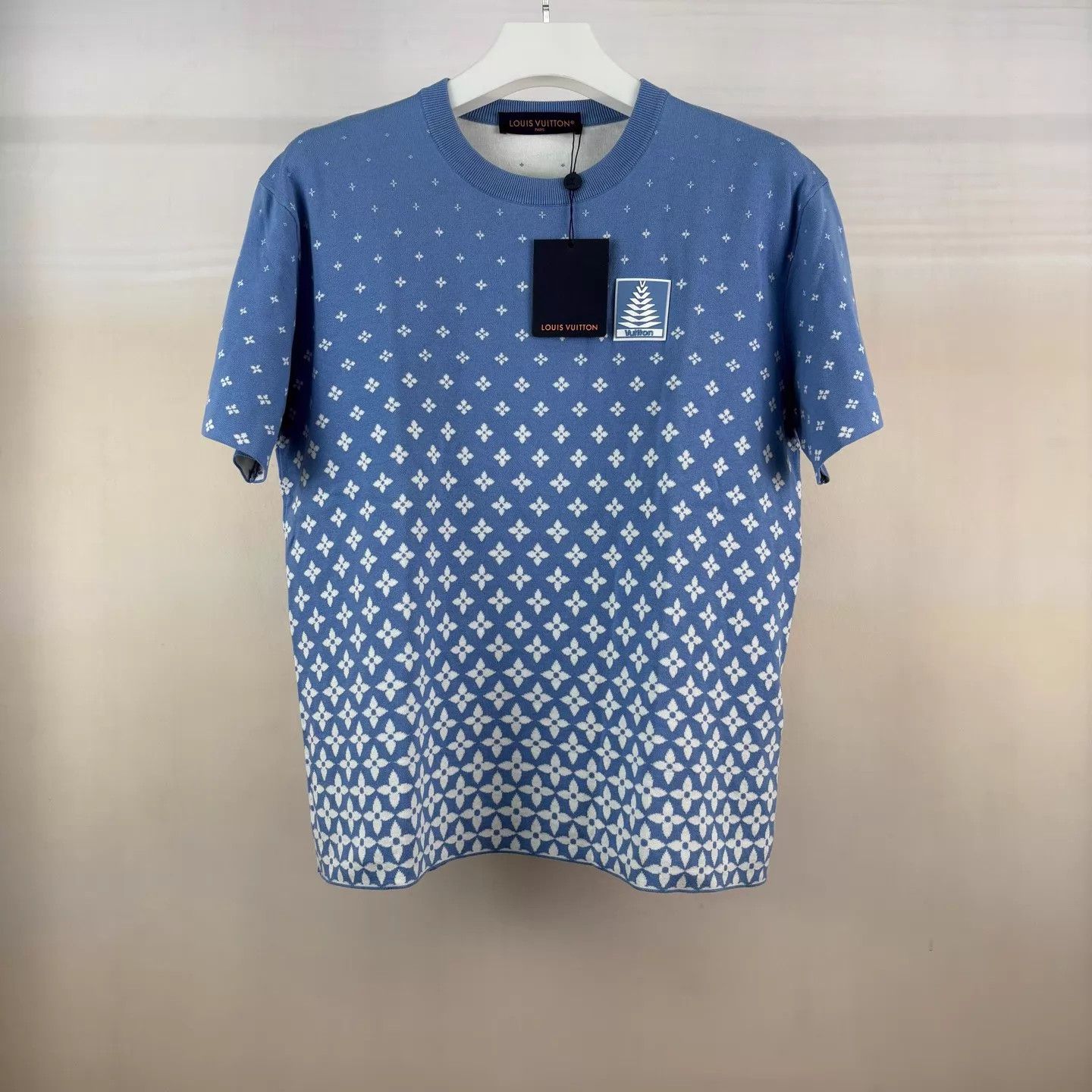 Louis Vuitton LV Blue Logo Knit Sweater M/L New With Tags 100% Cotton 7880 Size US L / EU 52-54 / 3 - 1 Thumbnail