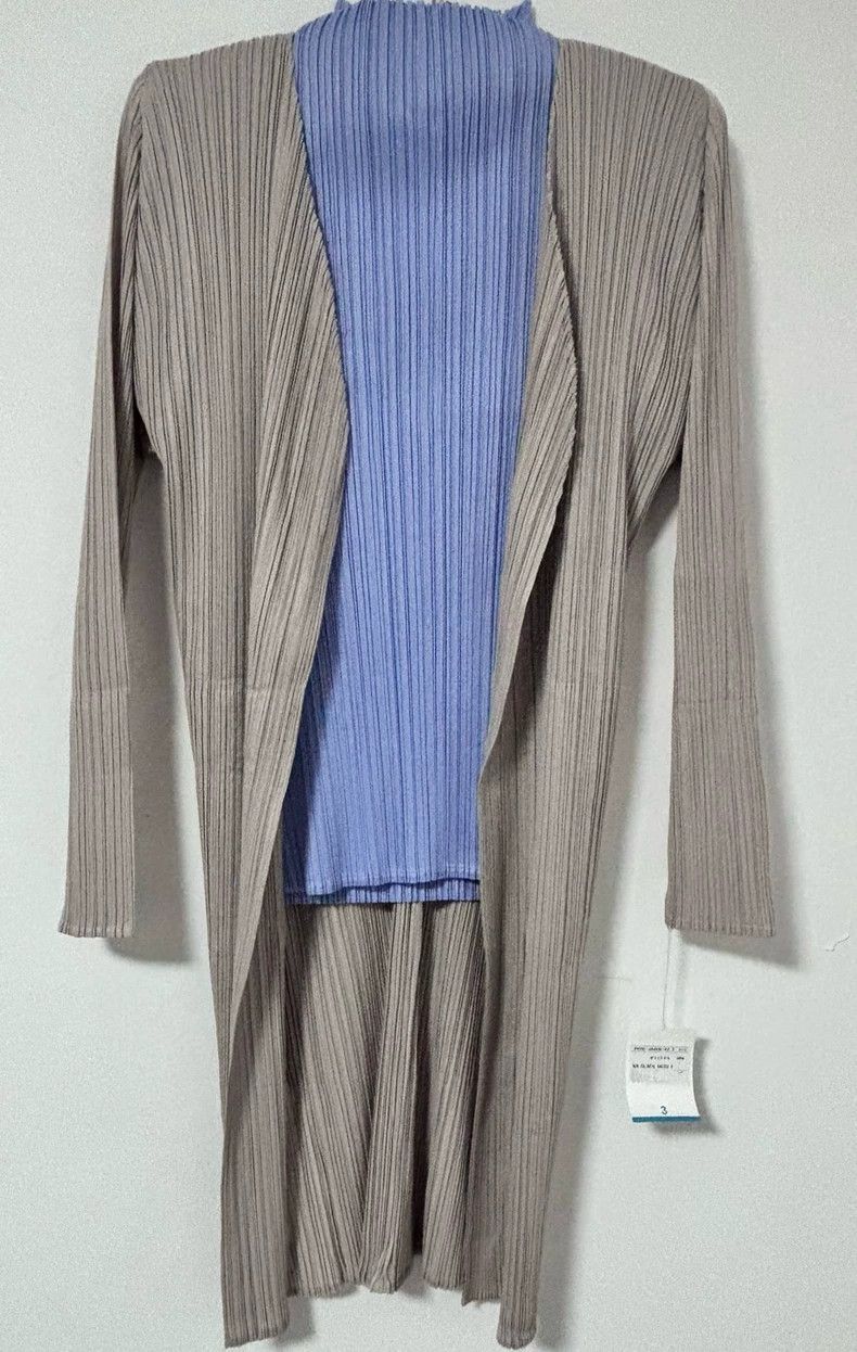 Issey Miyake Issey Miyake A light grey pleated cardigan Size L / US 10 / IT 46 - 3 Thumbnail