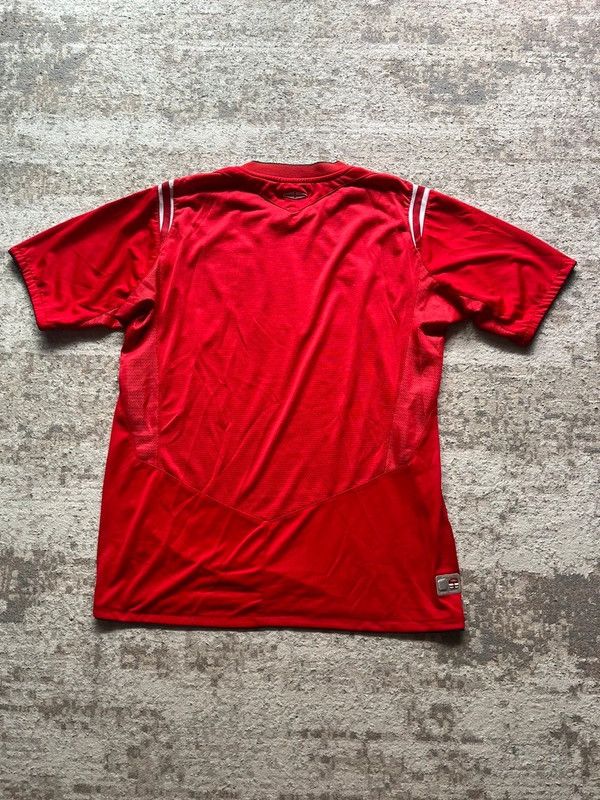 Umbro Umbro England 2004 - 2006 Sz M Football Soccer Rare Size US M / EU 48-50 / 2 - 11 Thumbnail