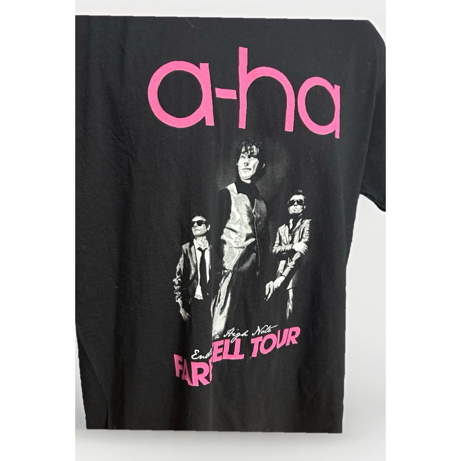 Vintage a-ha Crew Neck Shirt Men Large Black Short Sleeve Rock Logo 2010 Farewell Tour Size US L / EU 52-54 / 3 - 2 Thumbnail
