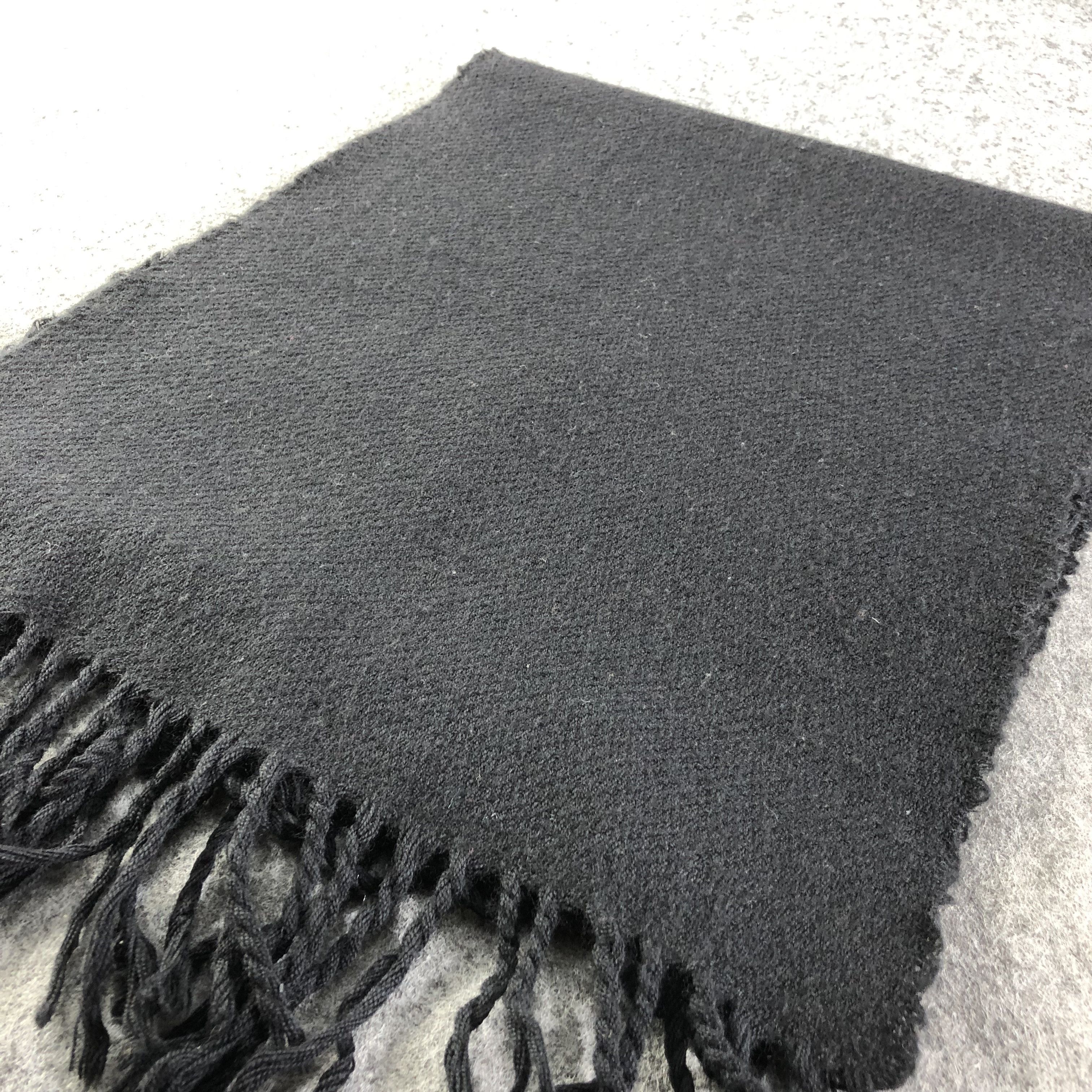 Giorgio Armani Giorgio Armani Plain Black Wool Scarf Muffler V1635 Size ONE SIZE - 3 Thumbnail