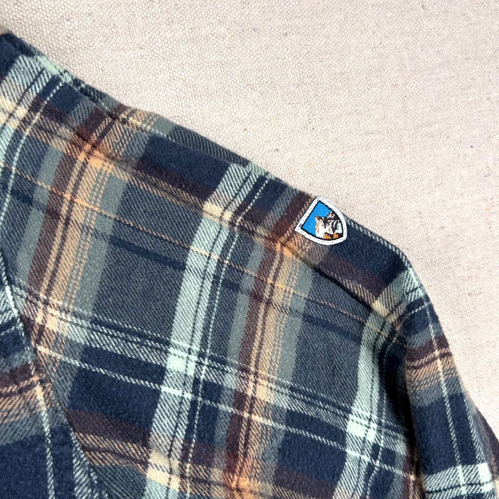 Vintage Kuhl Shirt Mens M Light Weight Flannel Plaid Button-Up Tencel Lyocell Cotton Outdoor Hiking Collection Size US M / EU 48-50 / 2 - 6 Thumbnail