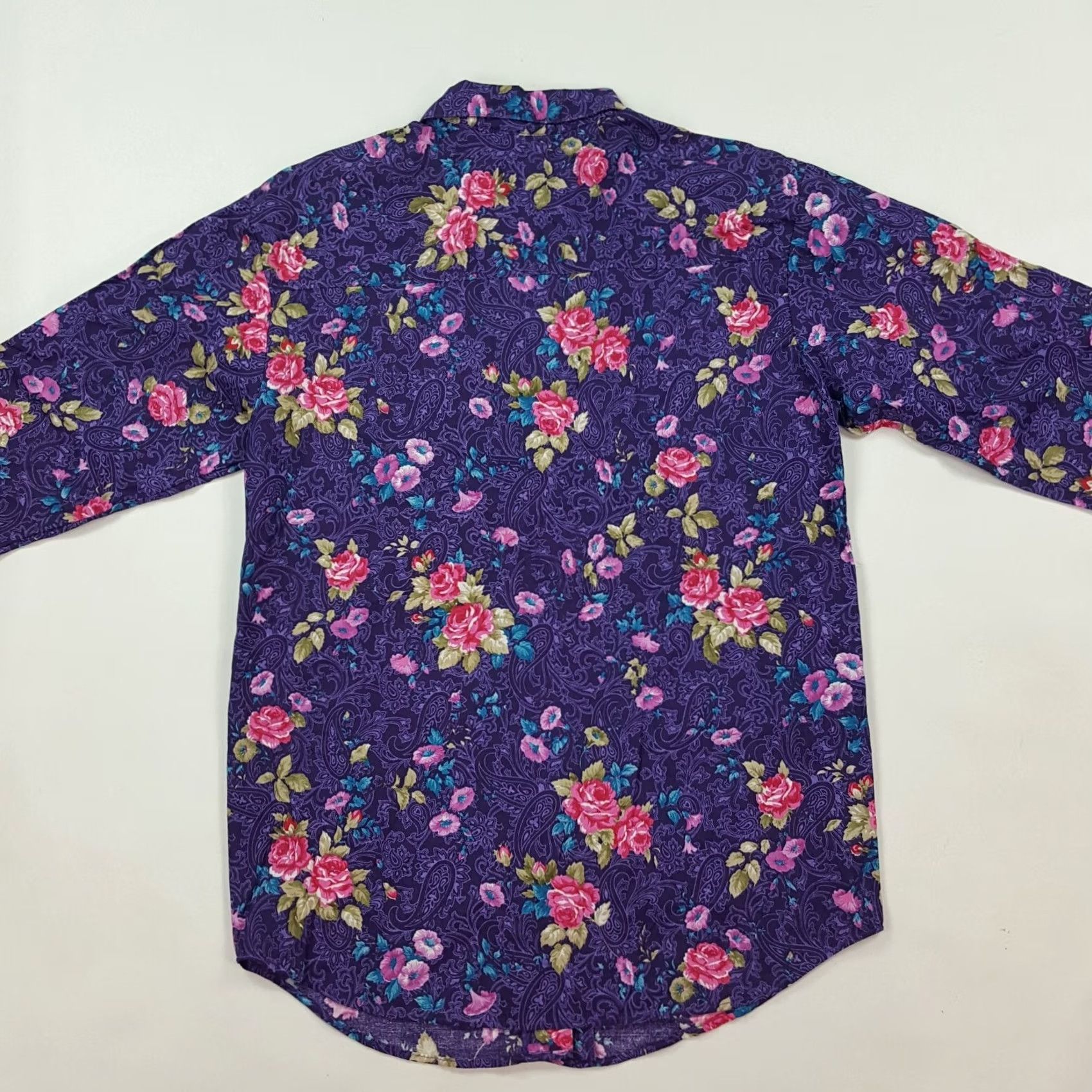 Vintage VINTAGE Casey & Max Purple Flower Collared Tennis Button Up Dress Shirt Womens Size S Floral Shirt Size S / US 4 / IT 40 - 4 Thumbnail