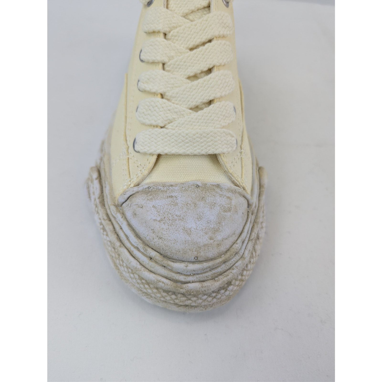 Maison MIHARA YASUHIRO o1rshd1 Peterson 23 OG Sole Canvas Low-Top Sneaker in White Size US 8 / EU 41 - 15 Thumbnail