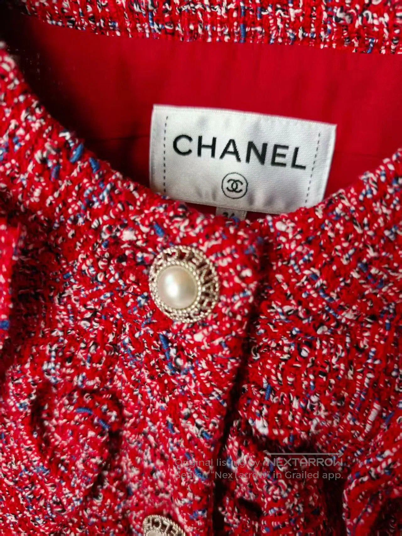Chanel Chanel Women's Suit. Size 30" / US 8 / IT 44 - 3 Thumbnail